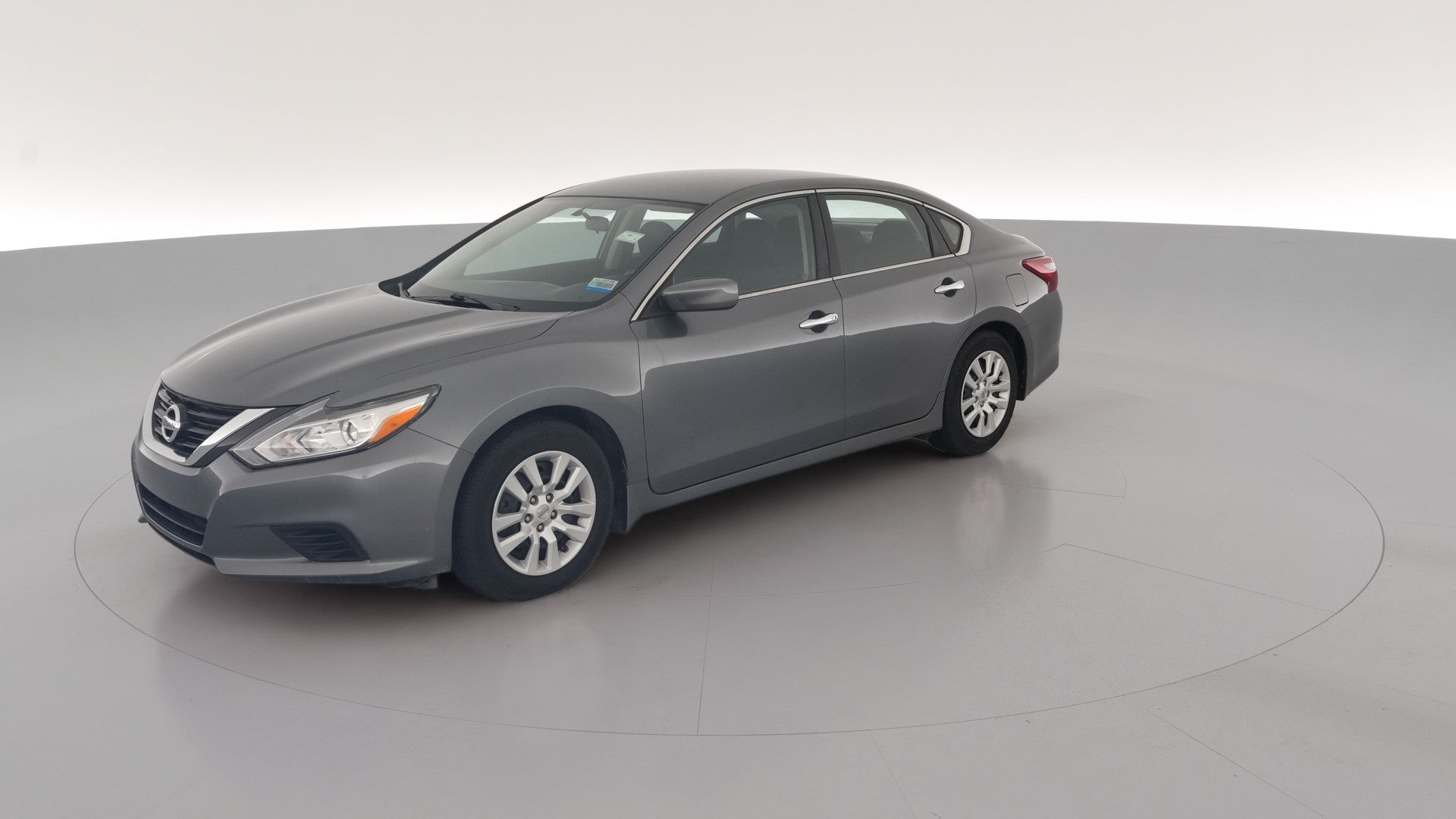 2018 Nissan Altima vehicle photo