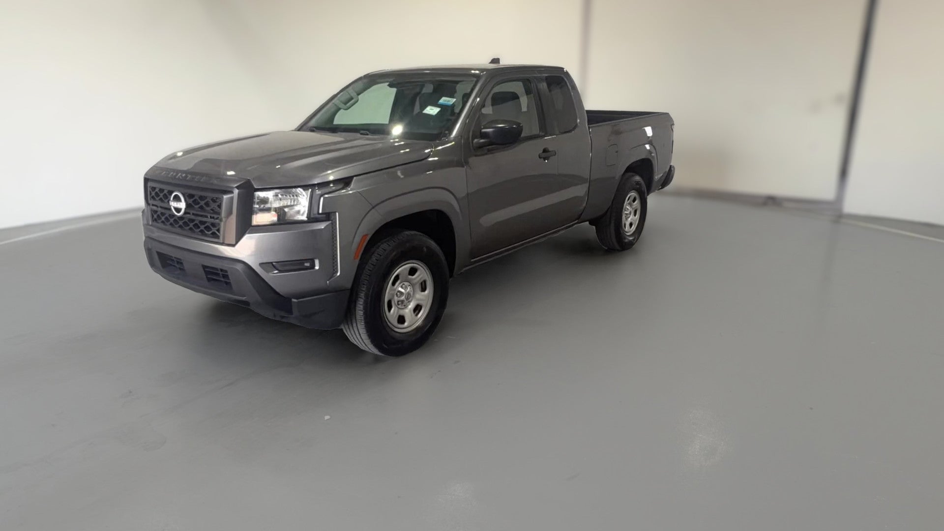 2022 Nissan Frontier King Cab vehicle photo