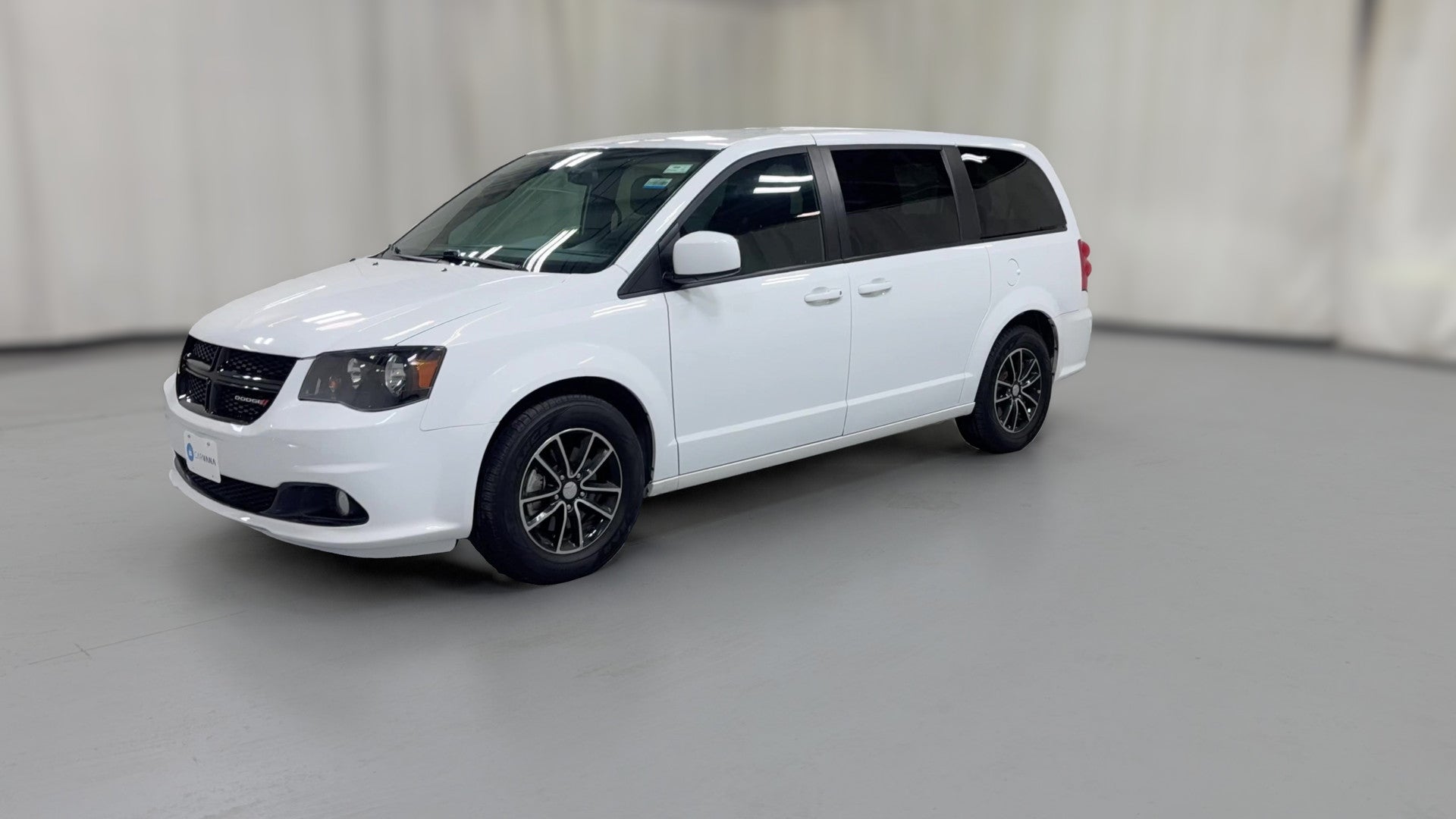 2018 Dodge Grand Caravan Passenger vehicle photo