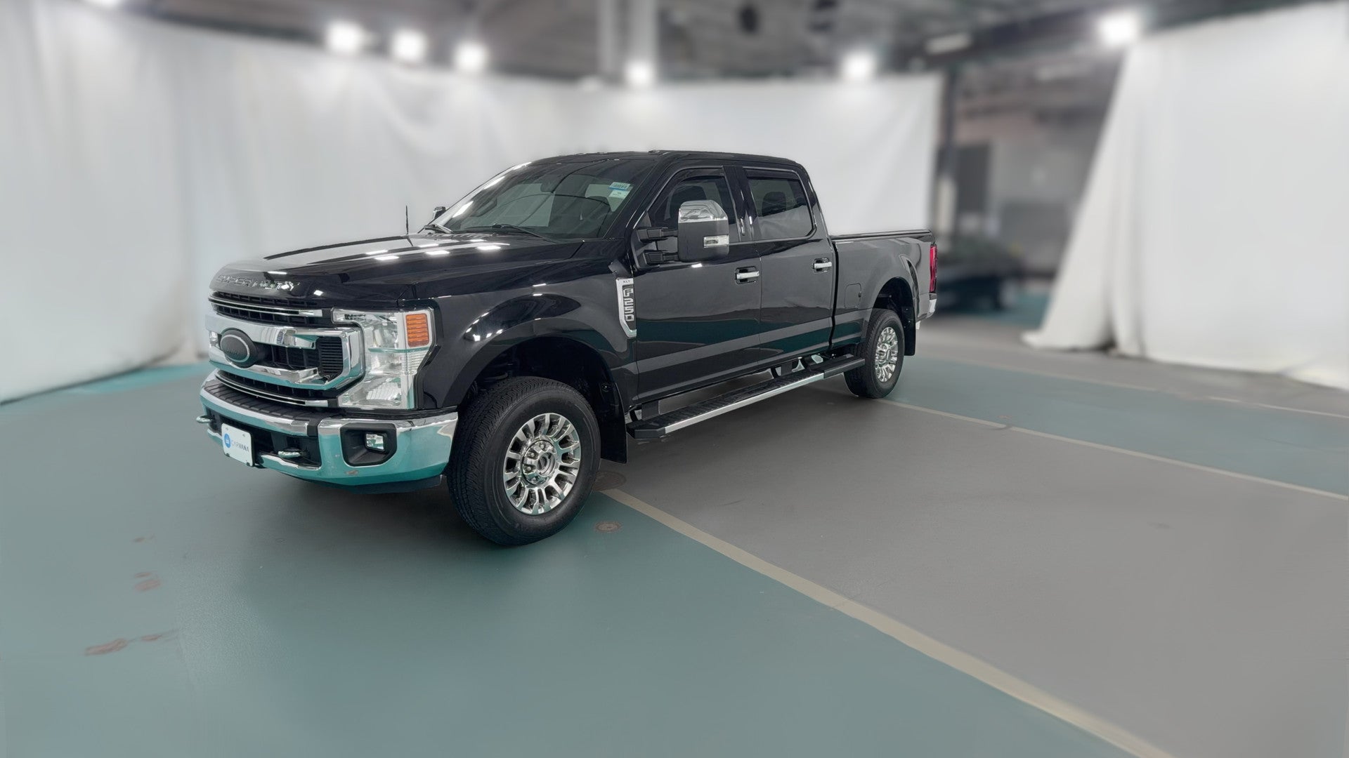 2022 Ford F250 Super Duty Crew Cab vehicle photo