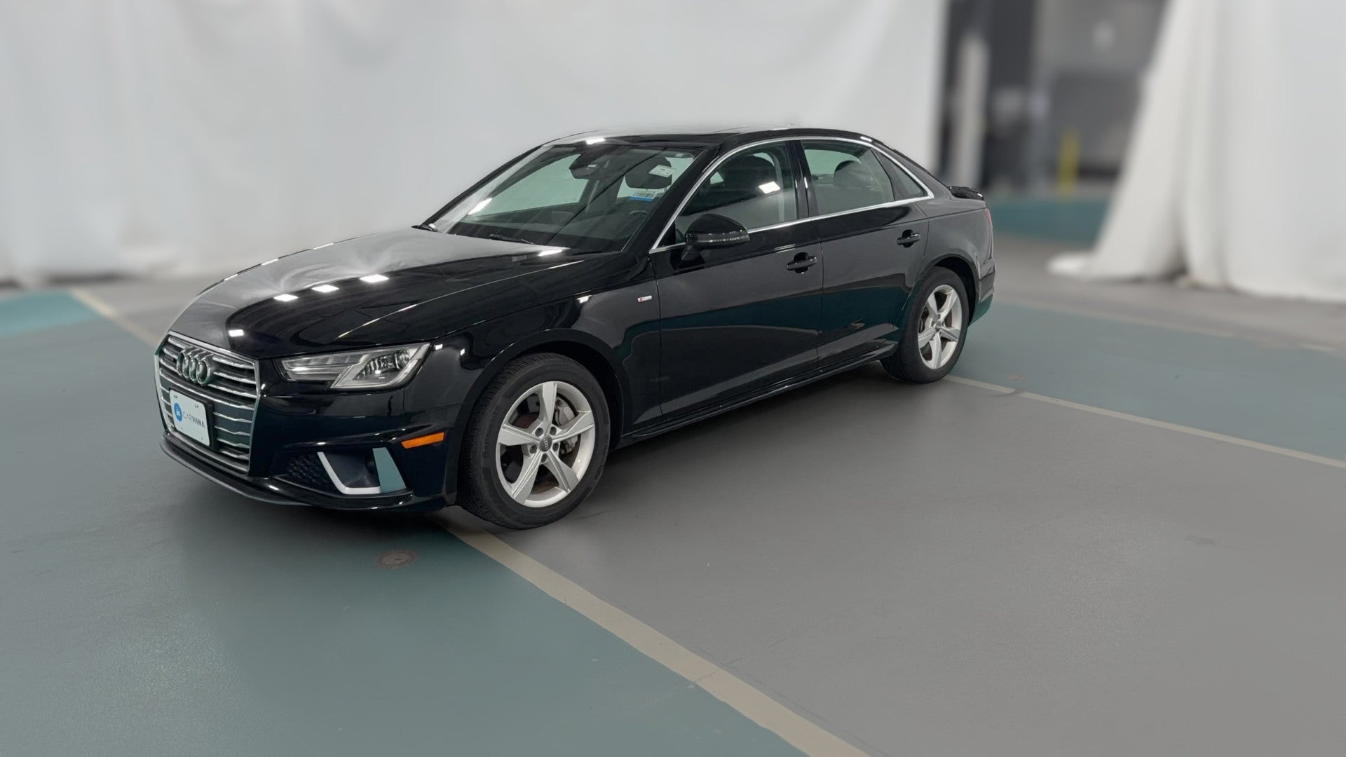 2019 Audi A4 vehicle photo