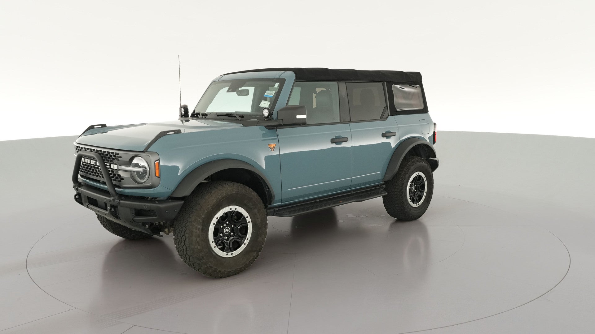 2021 Ford Bronco vehicle photo