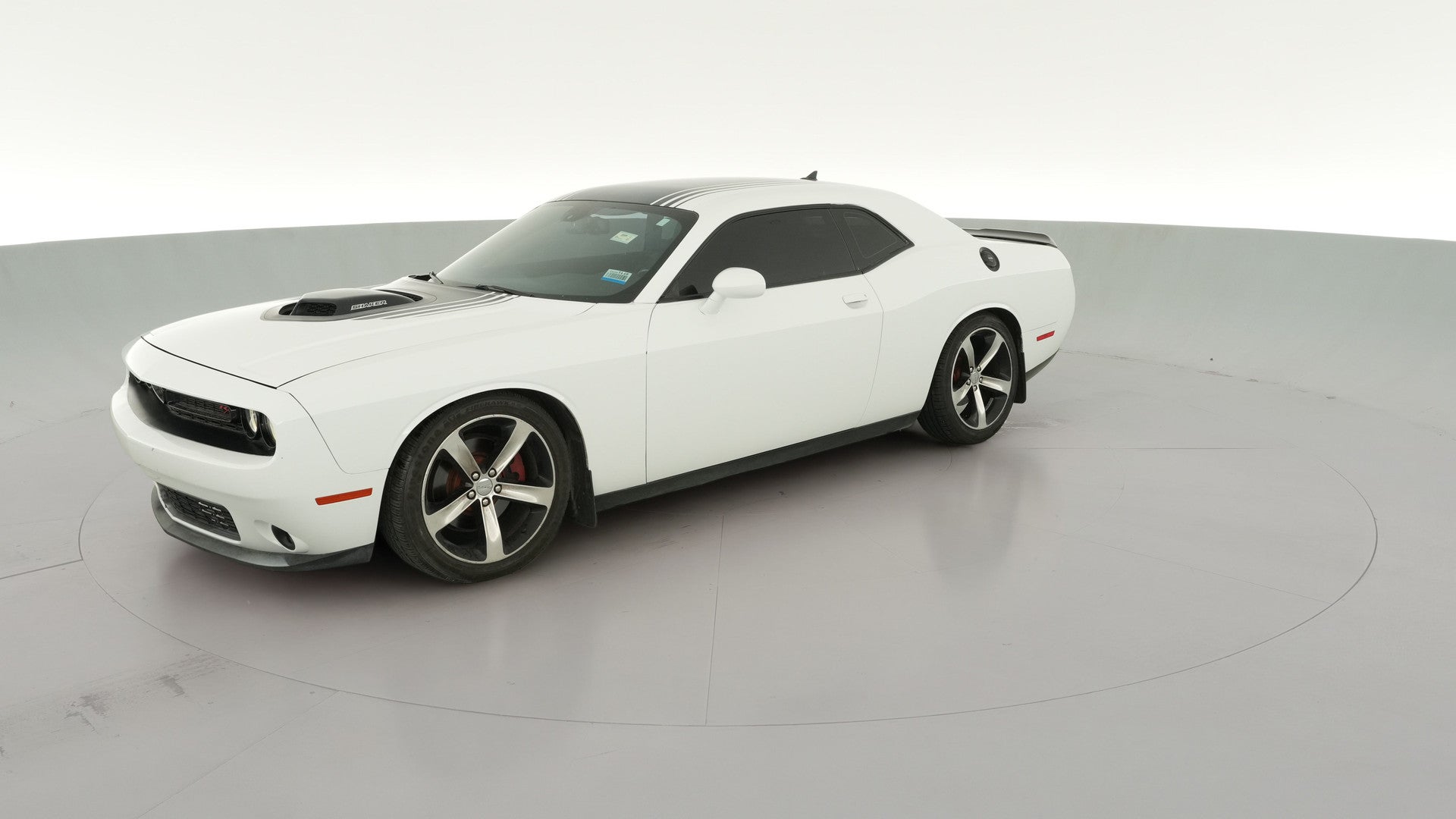 2016 Dodge Challenger vehicle photo