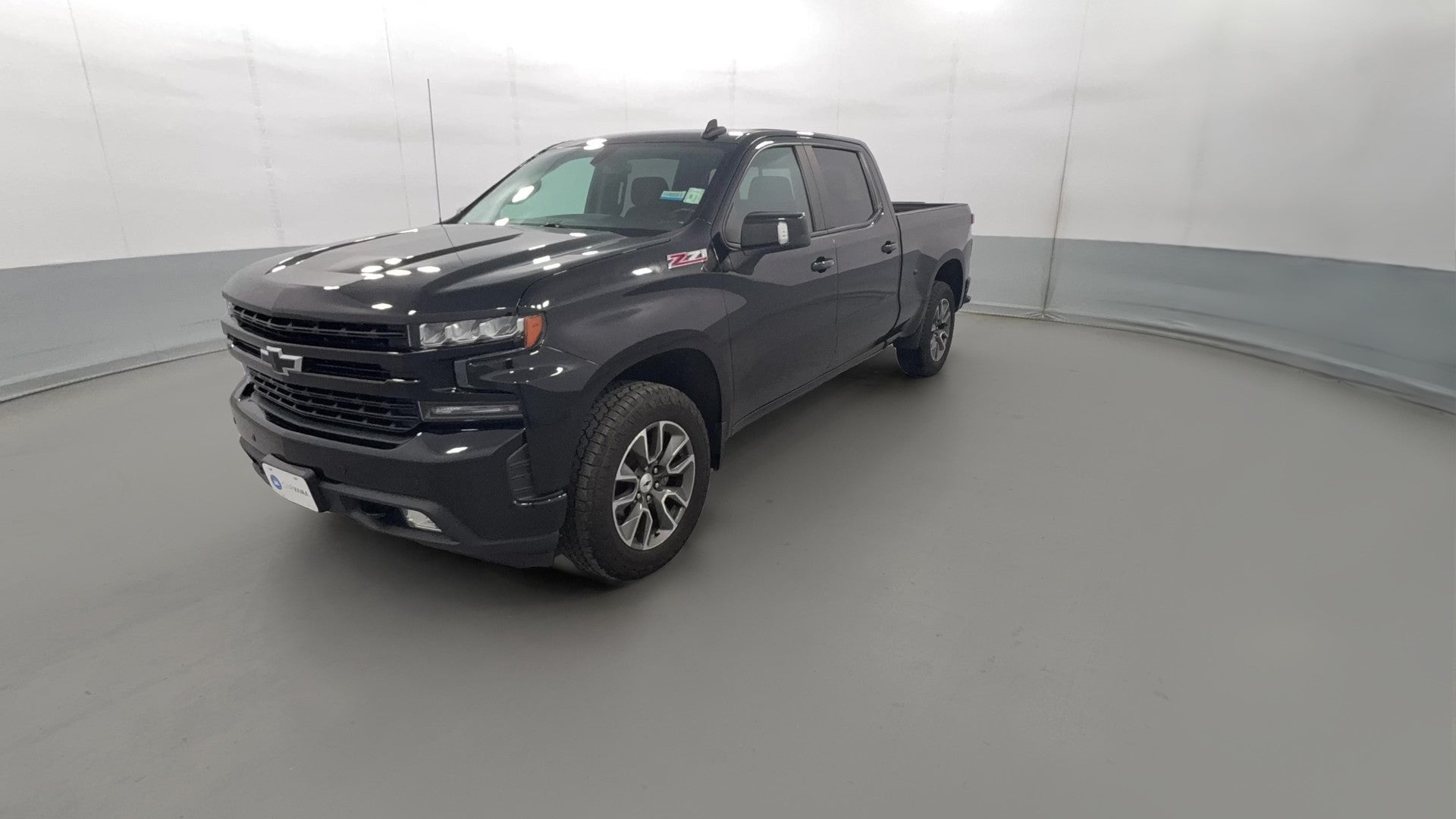 2021 Chevrolet Silverado 1500 Crew Cab vehicle photo