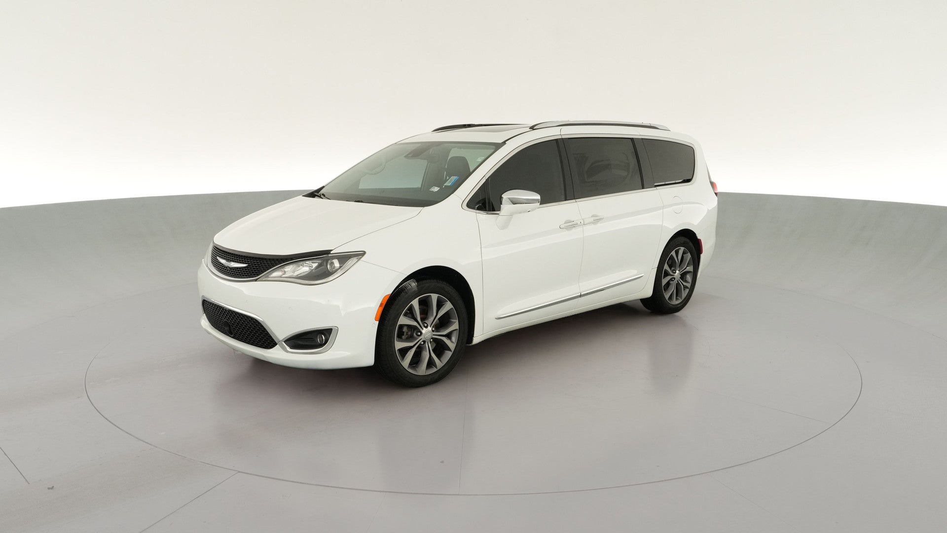 2018 Chrysler Pacifica vehicle photo