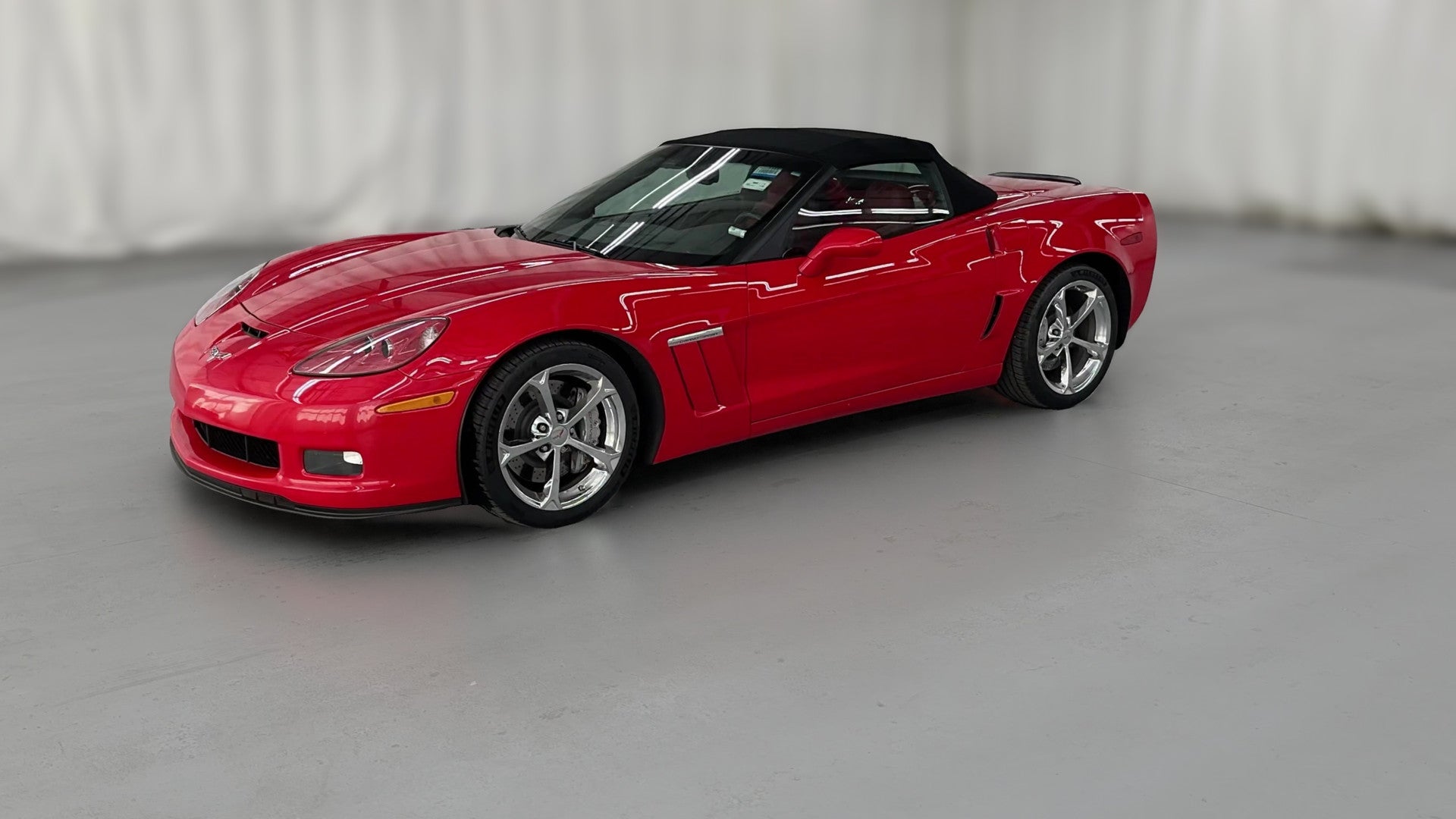 2013 Chevrolet Corvette vehicle photo
