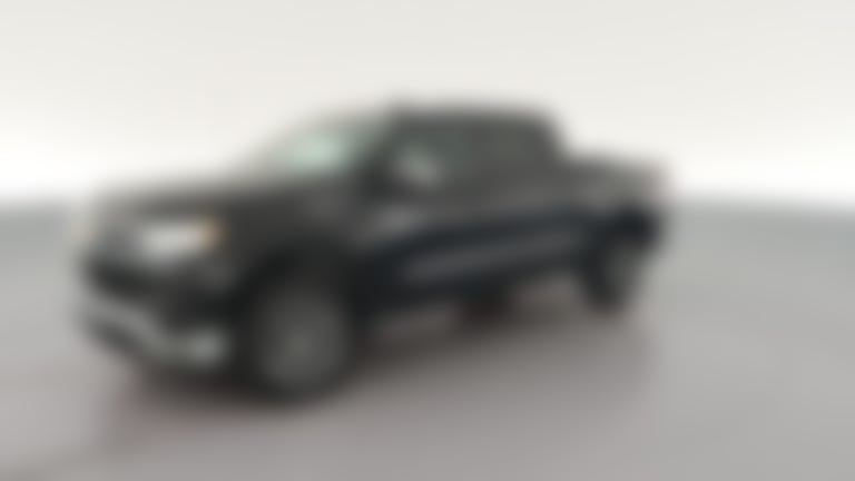 2024 Chevrolet Silverado 1500 Crew Cab vehicle photo