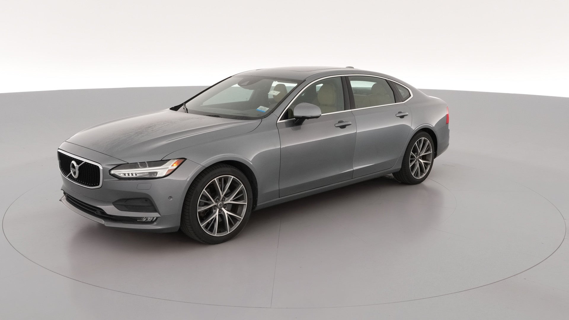 2018 Volvo S90 vehicle photo