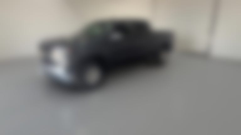 2022 Chevrolet Silverado 1500 Limited Crew Cab vehicle photo