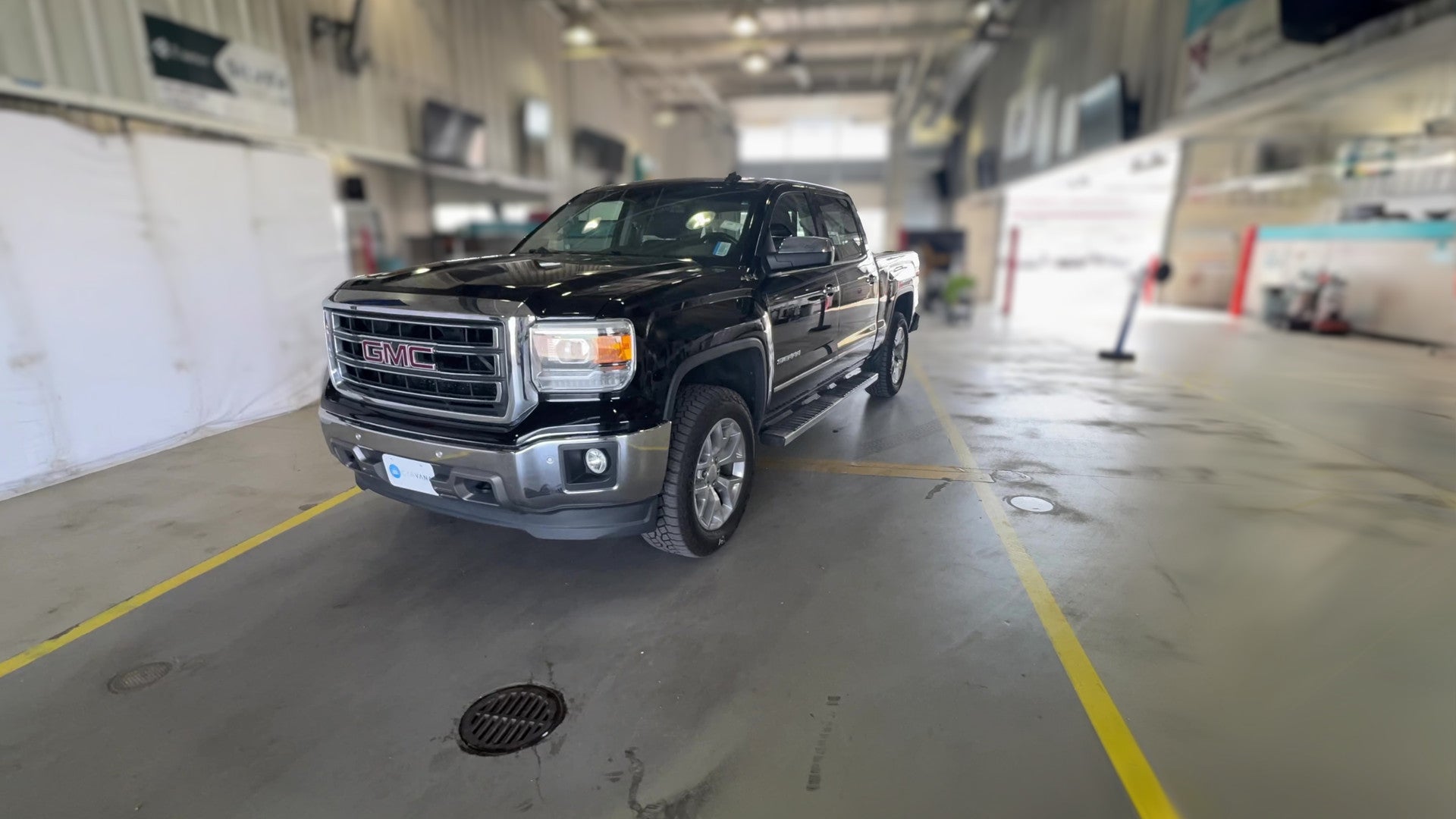 2015 GMC Sierra 1500 Crew Cab vehicle photo