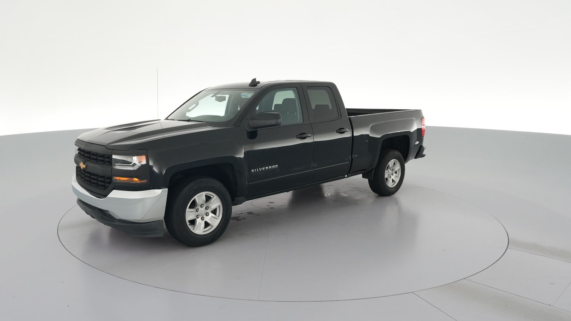 2019 Chevrolet Silverado 1500 LD Double Cab vehicle photo