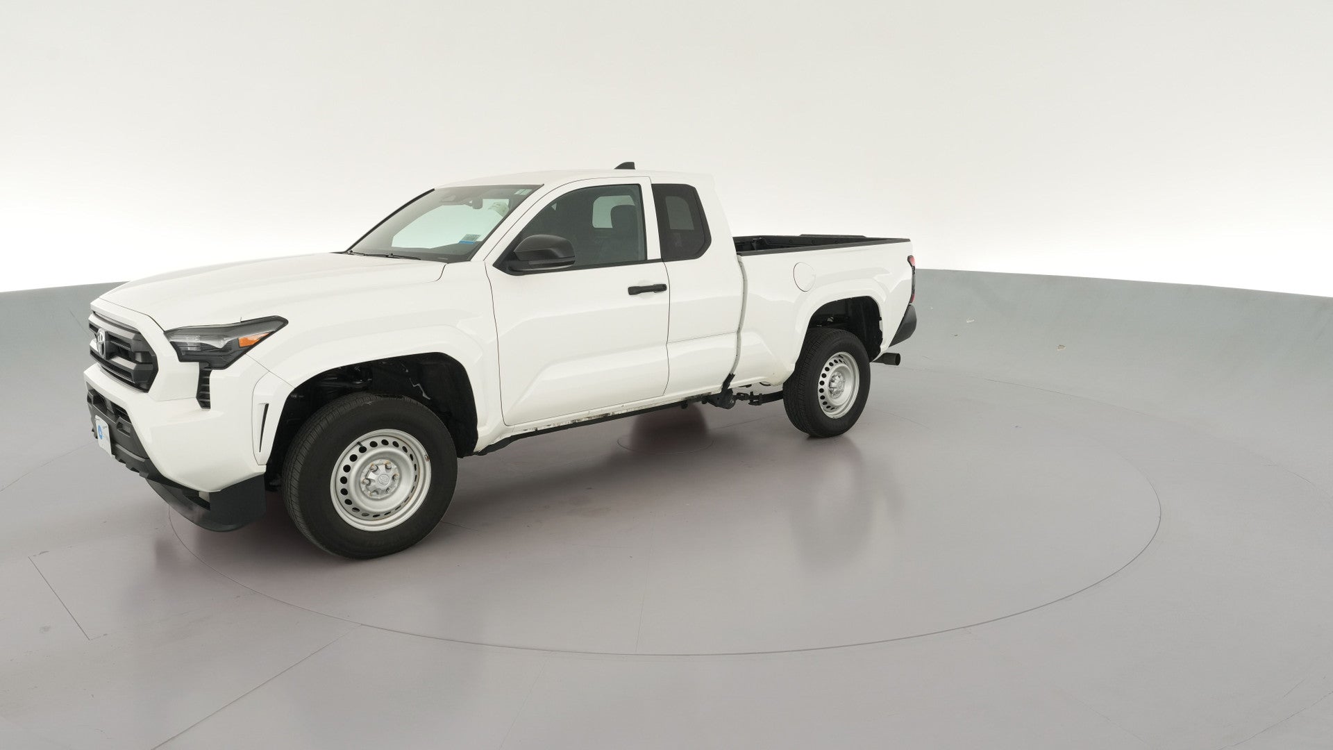 2024 Toyota Tacoma XtraCab vehicle photo