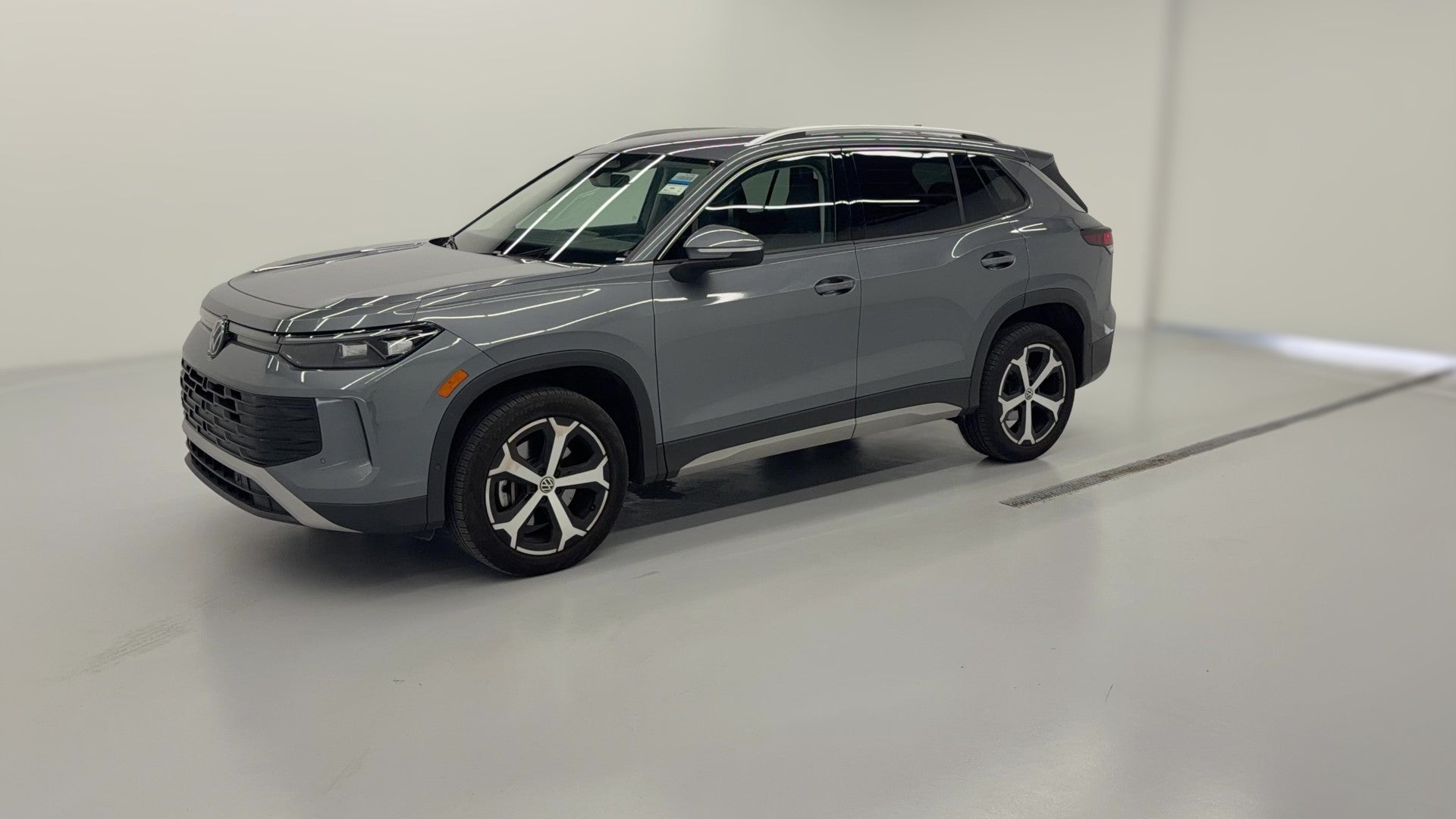2026 Volkswagen Tiguan vehicle photo