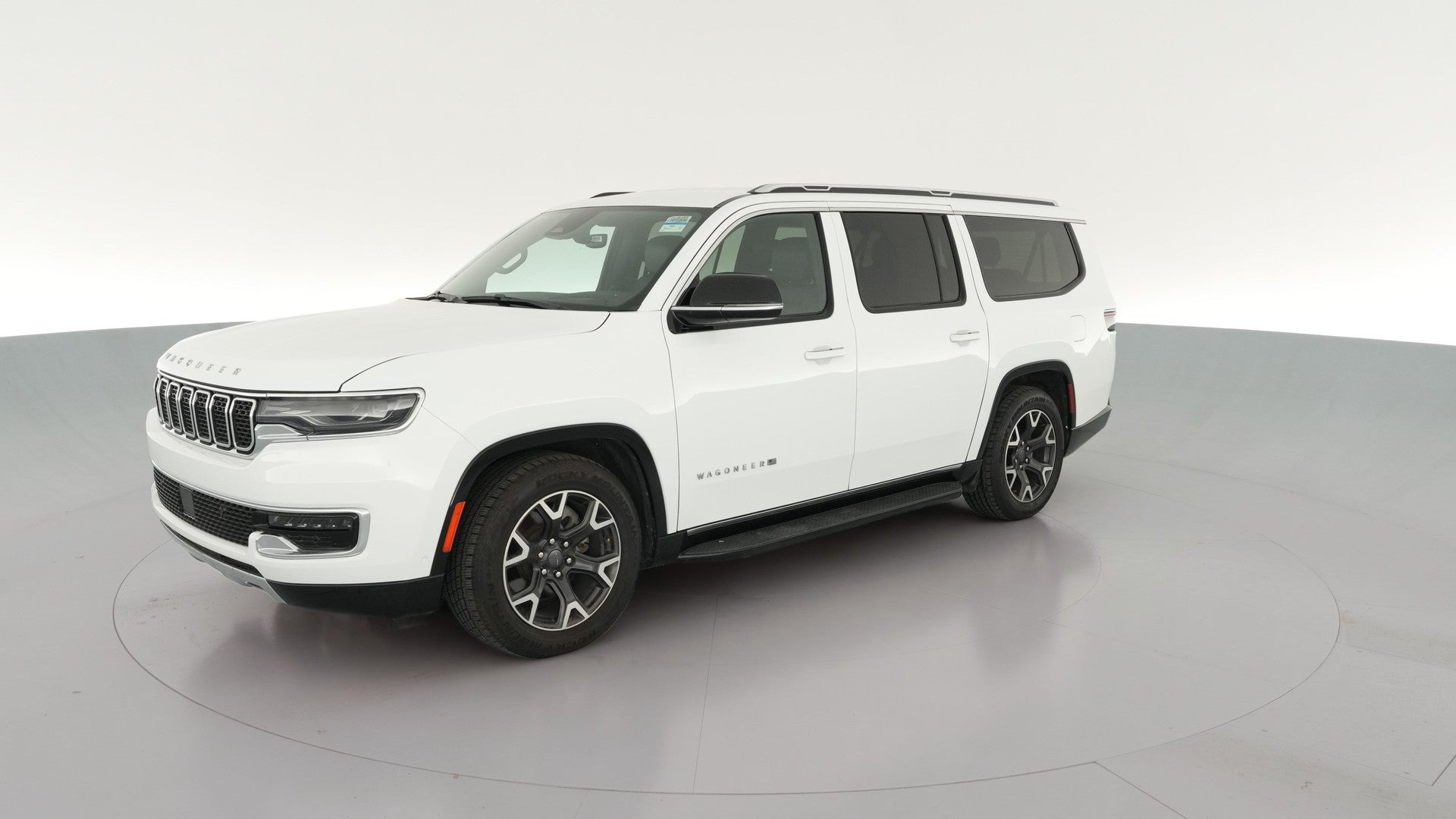 2024 Jeep Wagoneer L vehicle photo