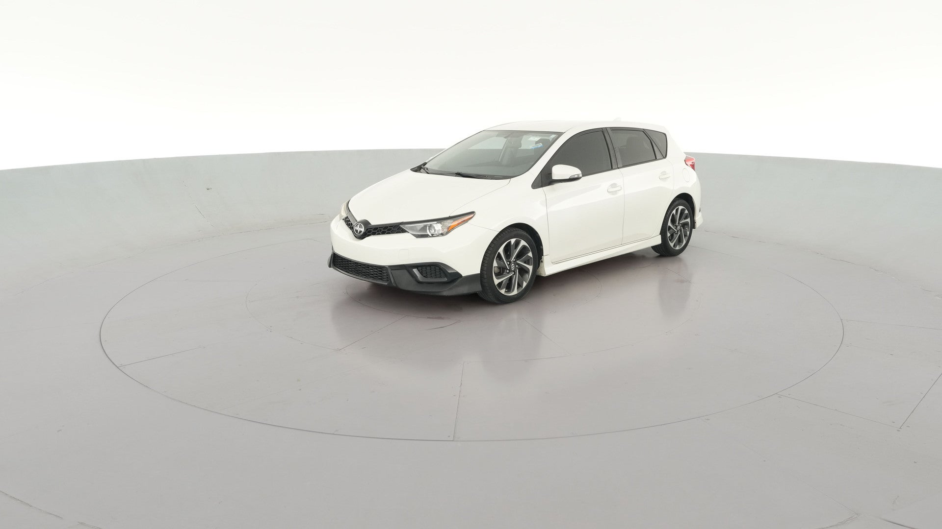 2016 Scion iM vehicle photo