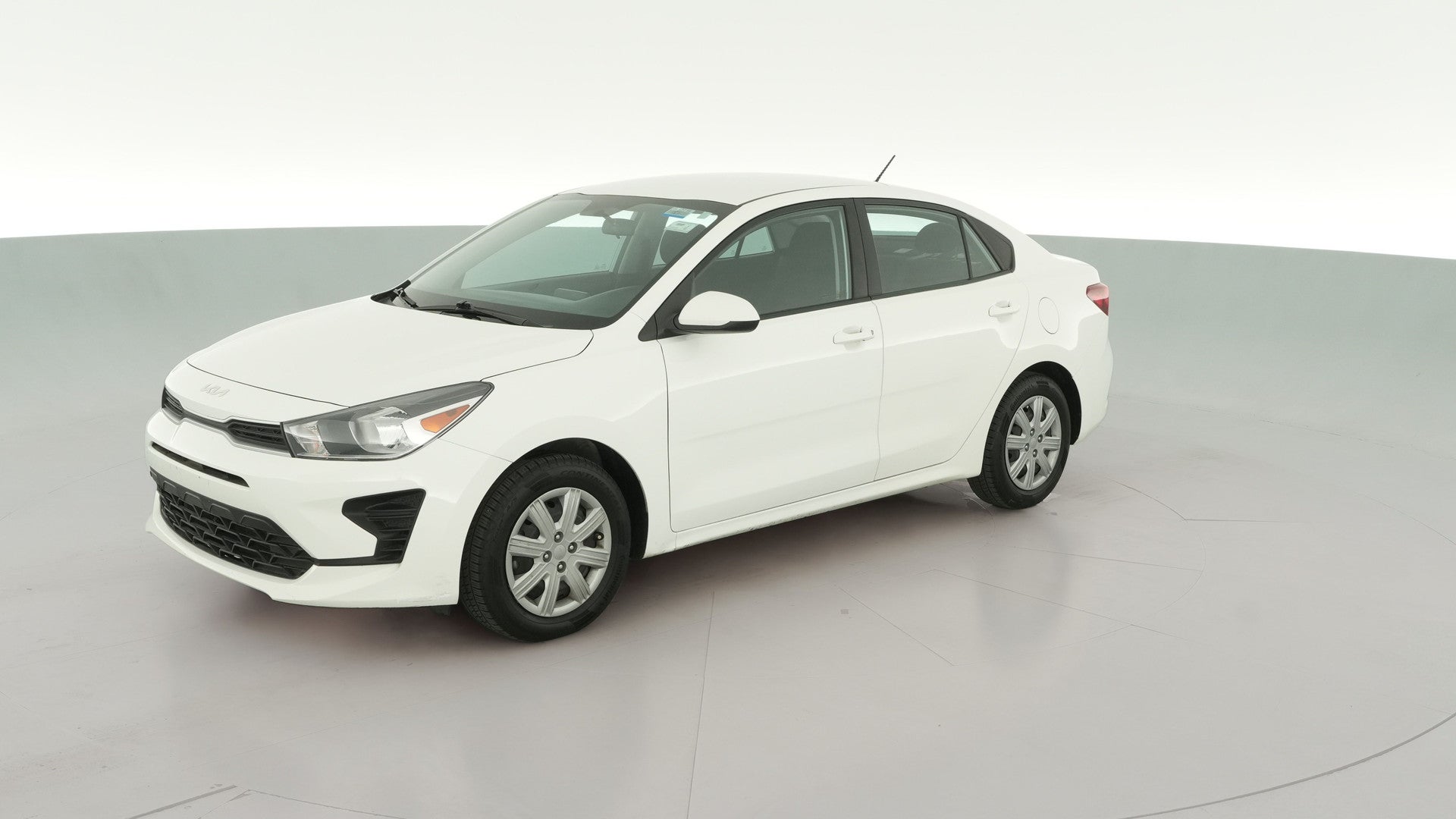 2023 Kia Rio vehicle photo