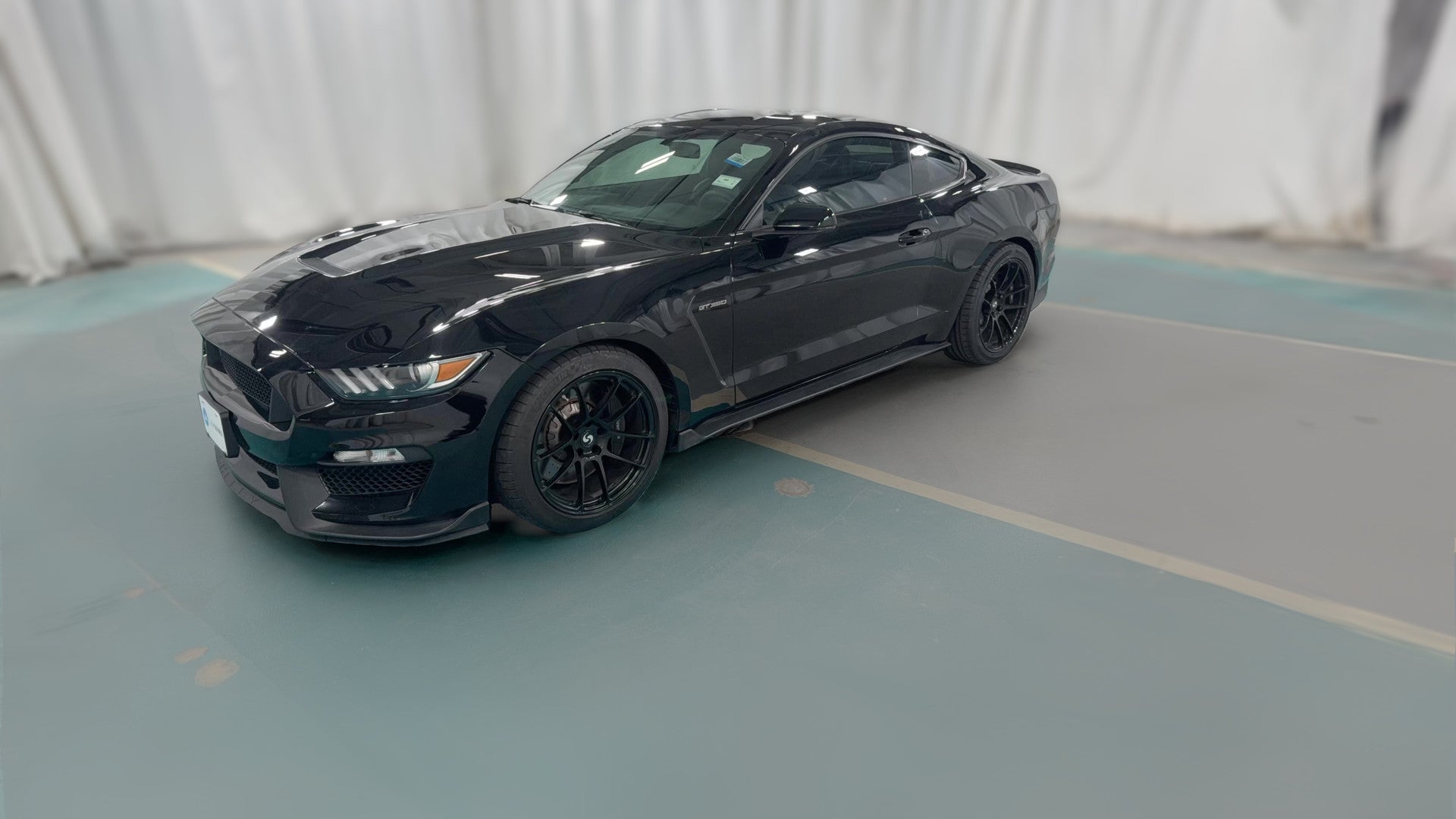 2016 Ford Mustang vehicle photo