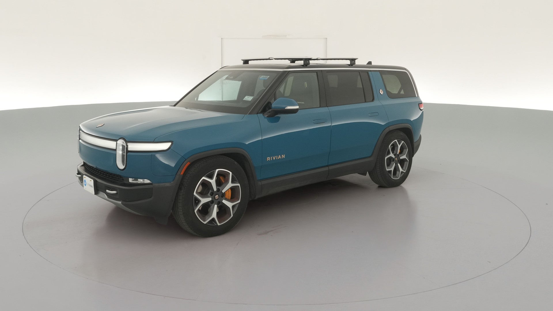 2023 Rivian R1S vehicle photo