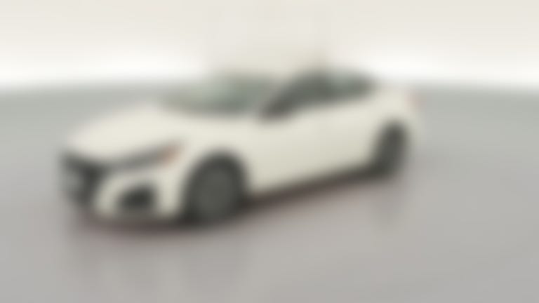 2025 Nissan Altima vehicle photo