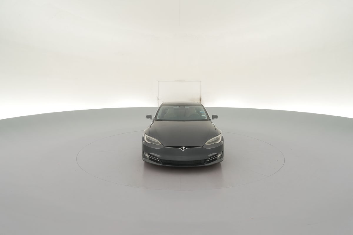 2016 Tesla Model S 75D in Gray — 360° view 1