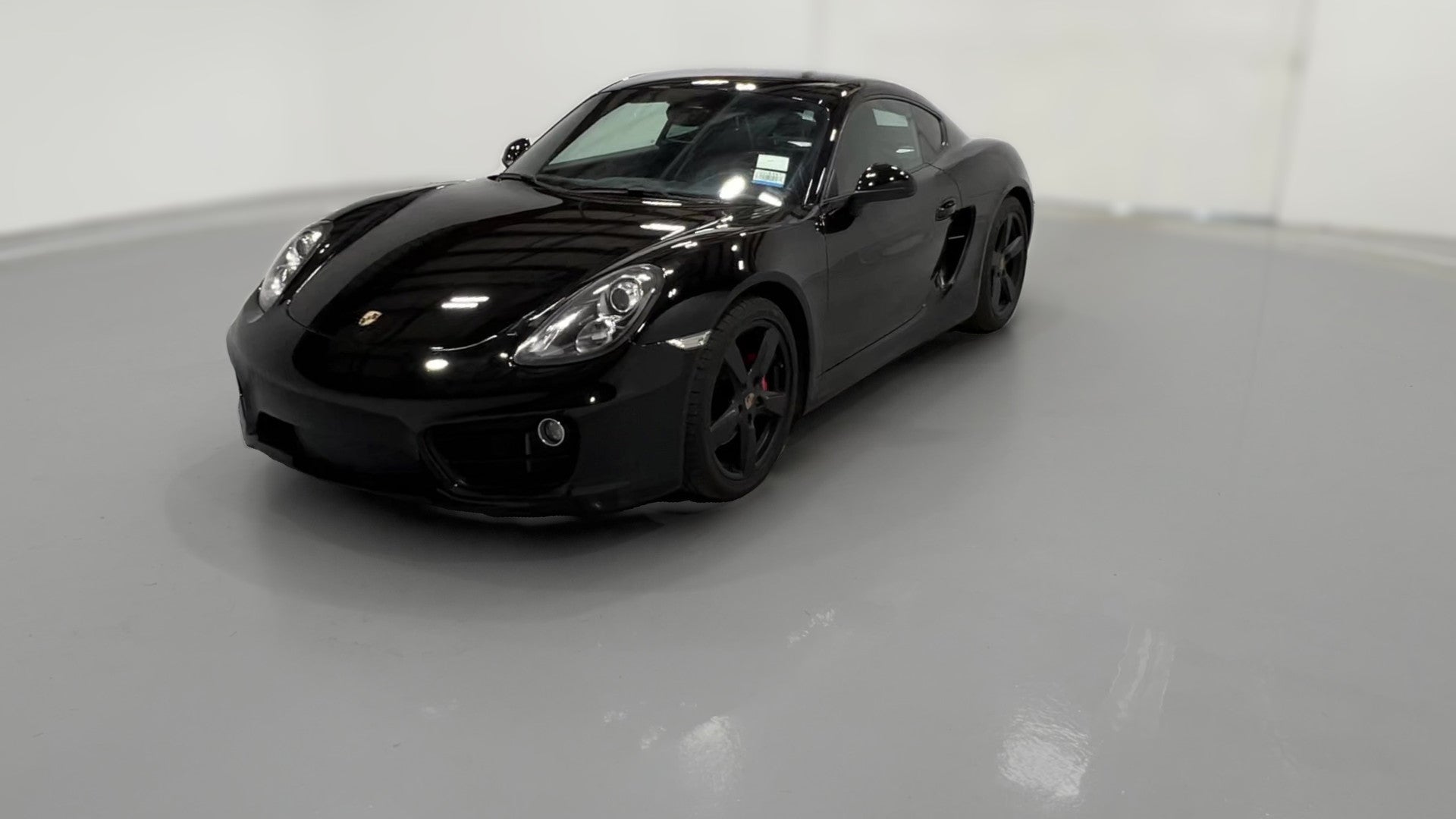 2014 Porsche Cayman vehicle photo