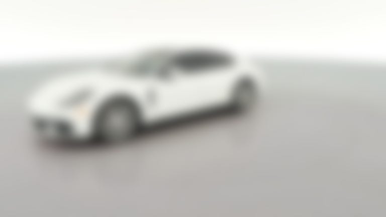 2018 Porsche Panamera vehicle photo