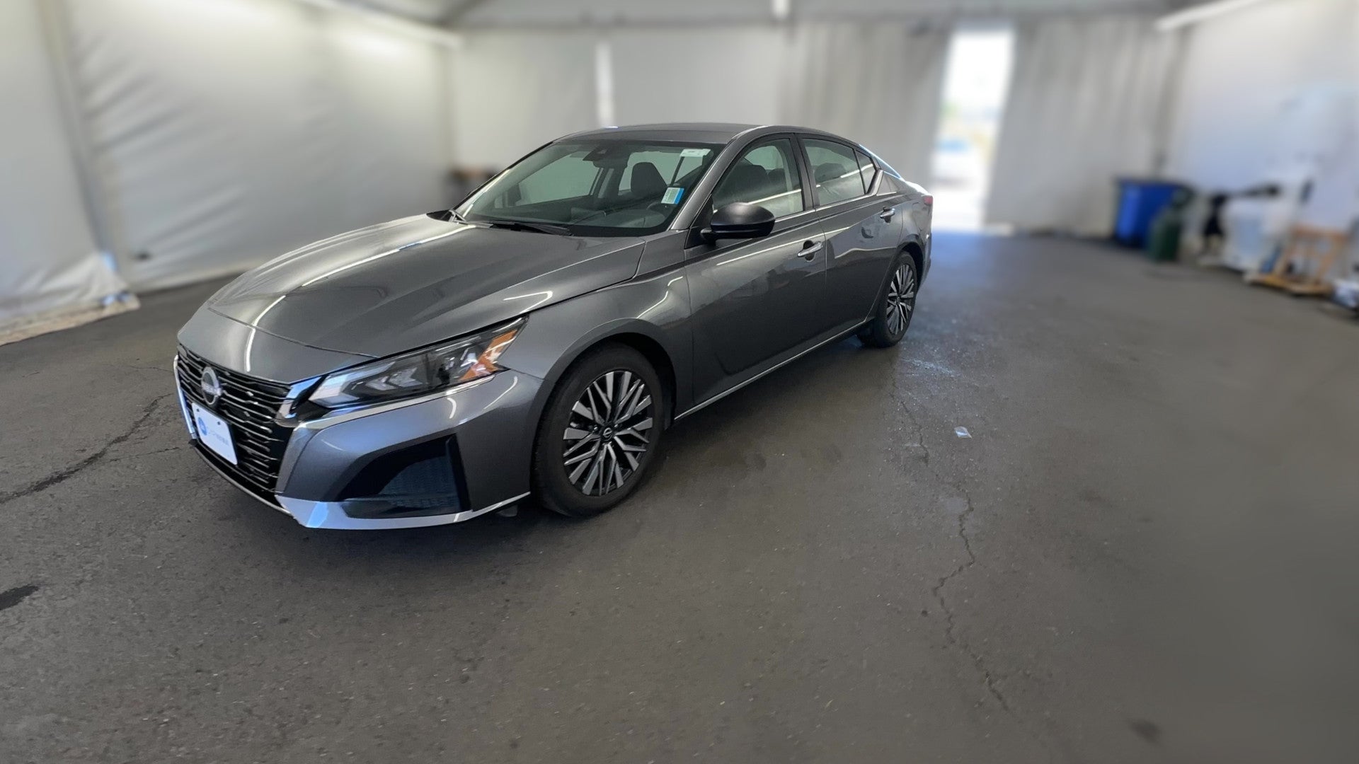 2025 Nissan Altima vehicle photo