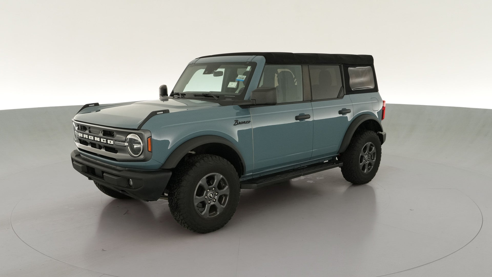 2021 Ford Bronco vehicle photo