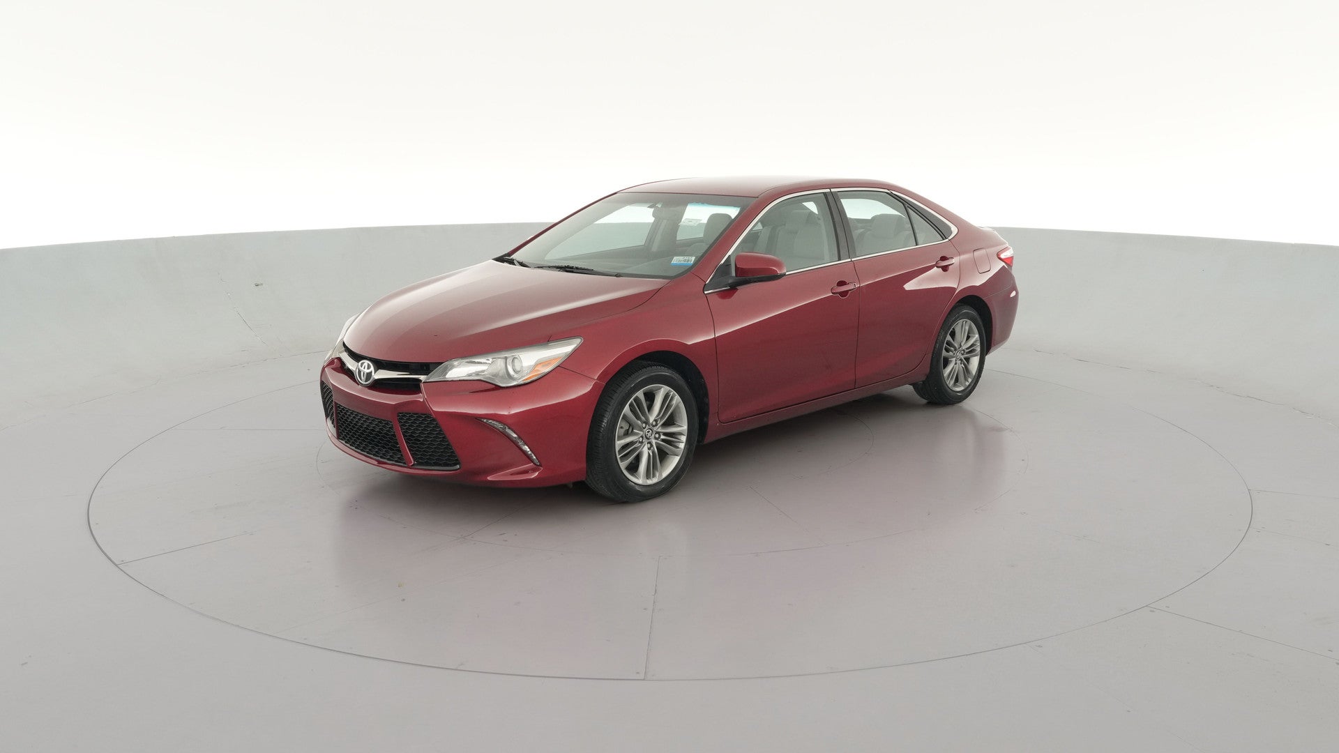 2016 Toyota Camry vehicle photo