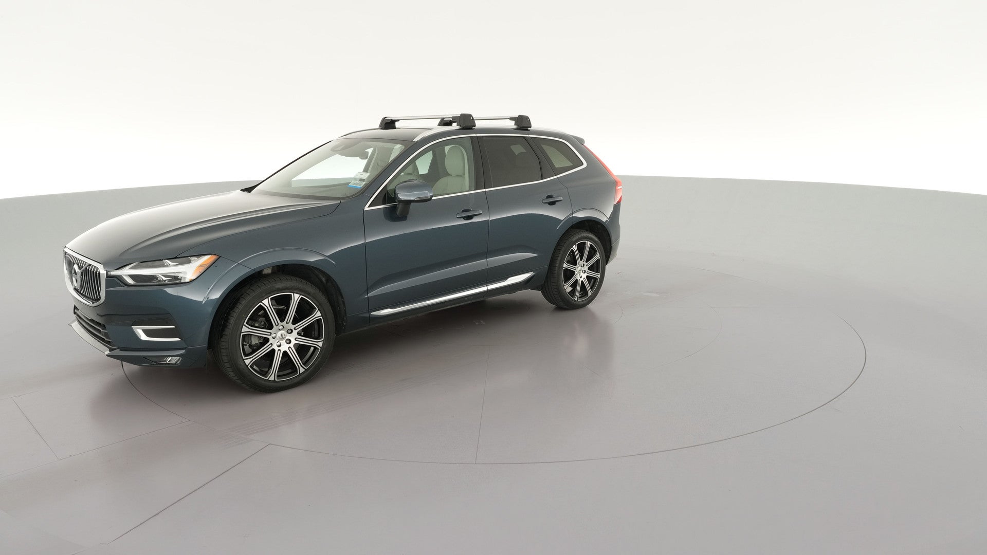 2021 Volvo XC60 vehicle photo