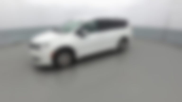 2023 Chrysler Voyager vehicle photo