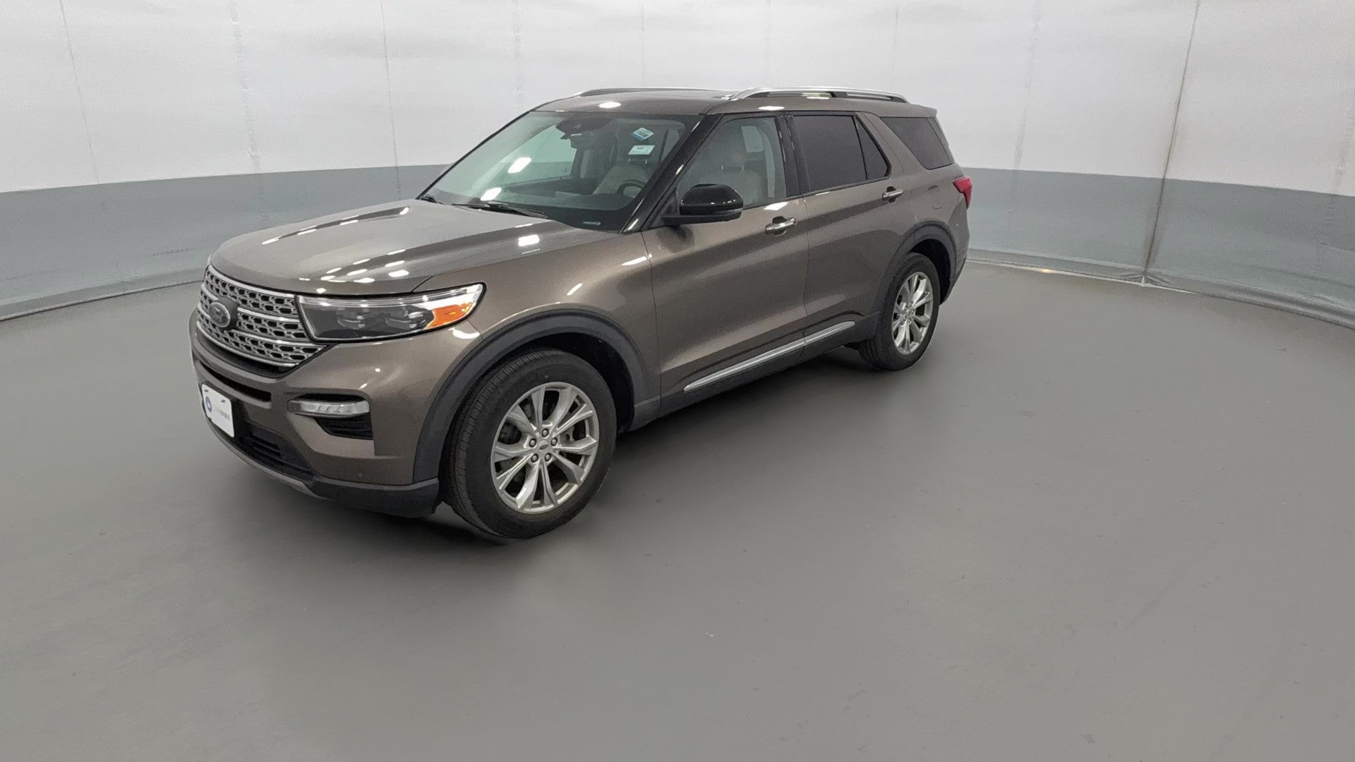 2021 Ford Explorer vehicle photo