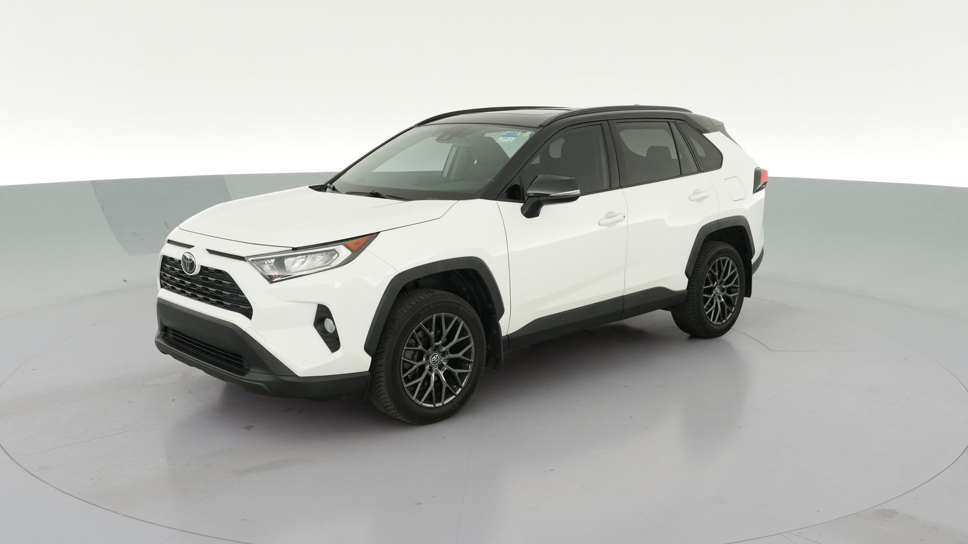 2019 Toyota RAV4 vehicle photo