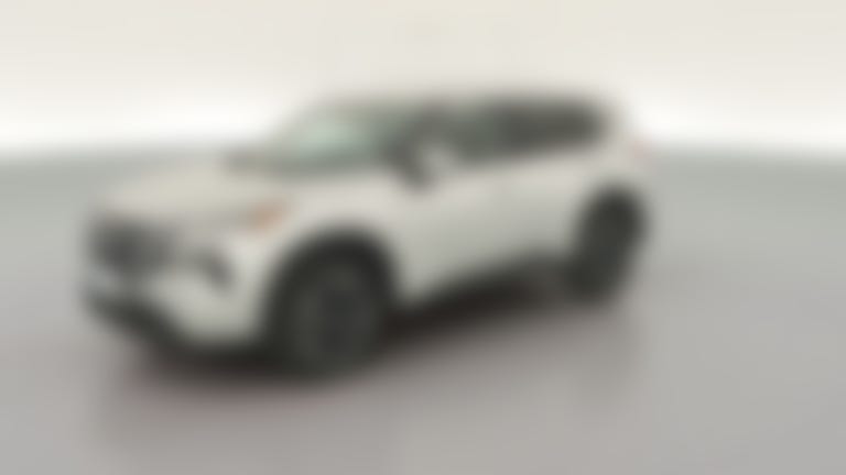 2025 Nissan Rogue vehicle photo