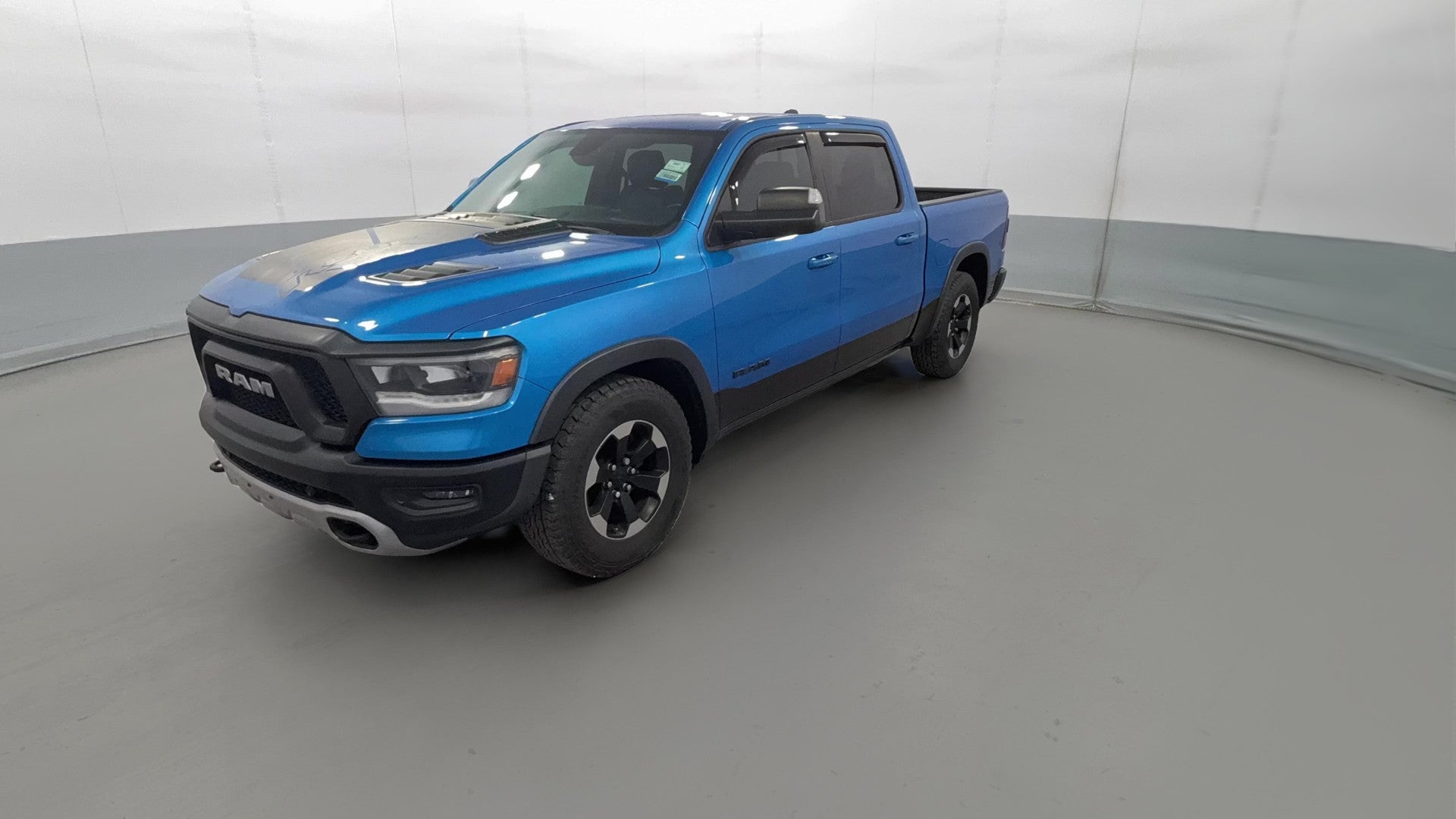 2020 Ram 1500 Crew Cab vehicle photo