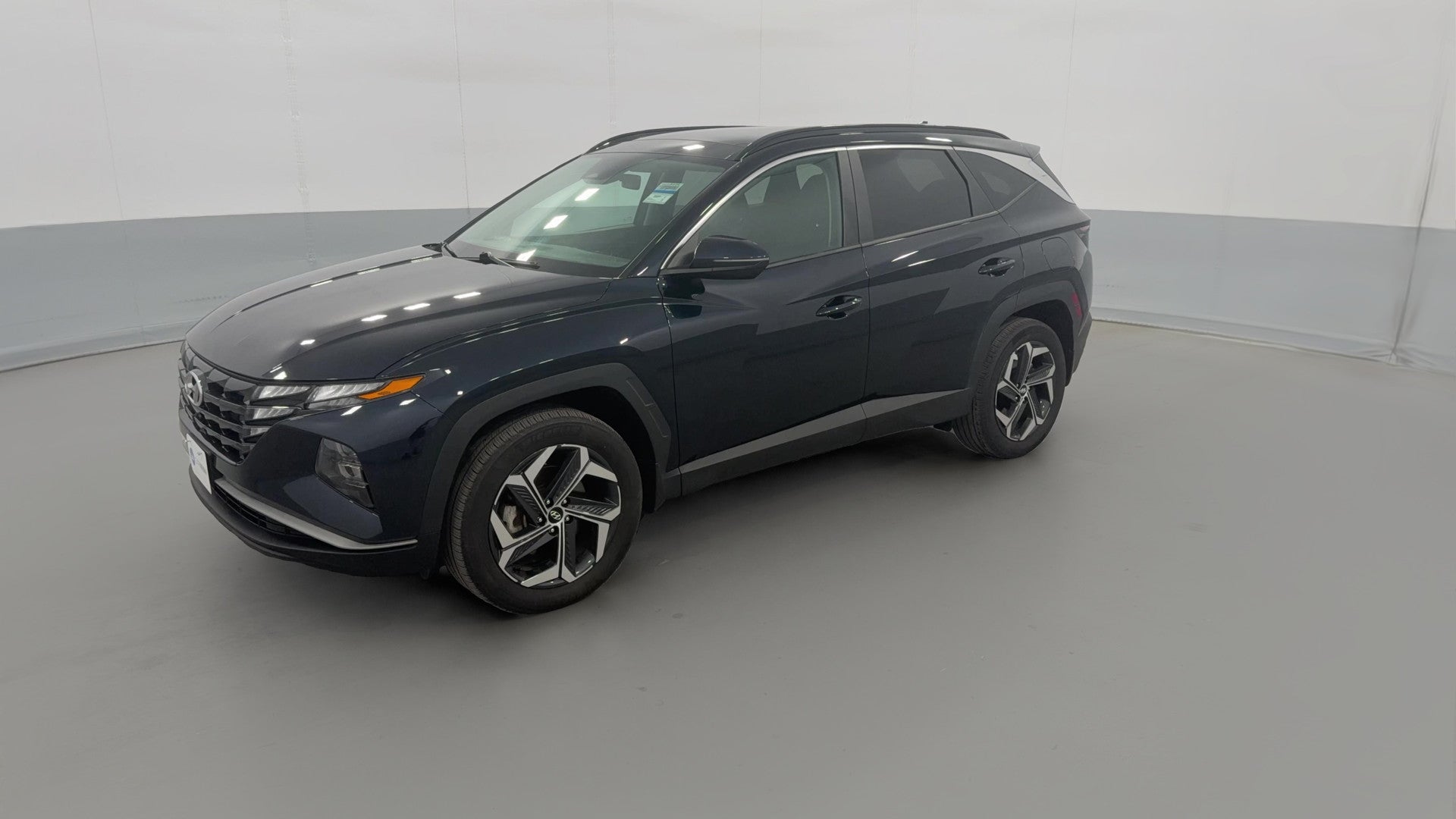 2024 Hyundai Tucson Hybrid vehicle photo