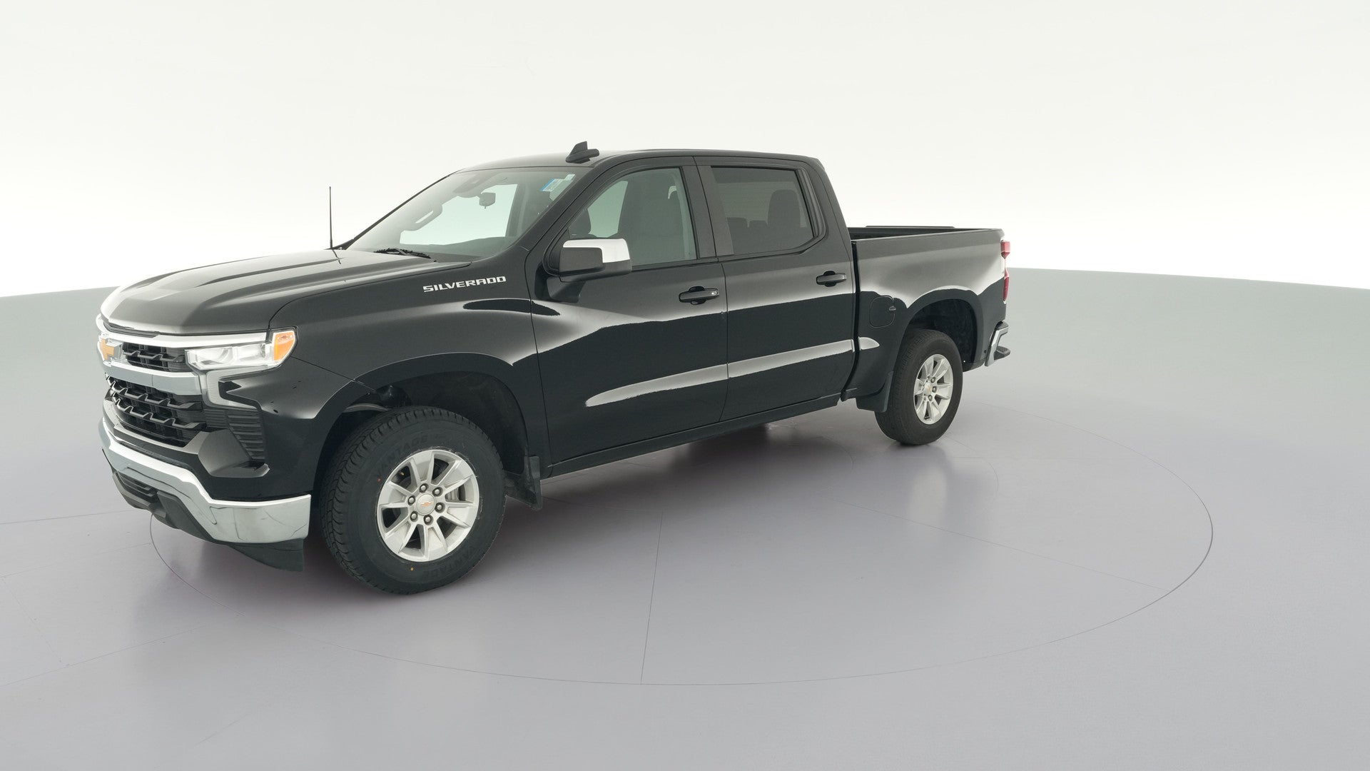 2025 Chevrolet Silverado 1500 Crew Cab vehicle photo
