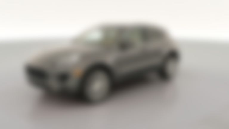 2016 Porsche Macan vehicle photo