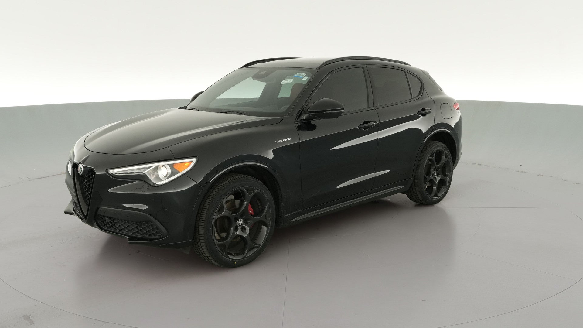 2022 Alfa Romeo Stelvio vehicle photo