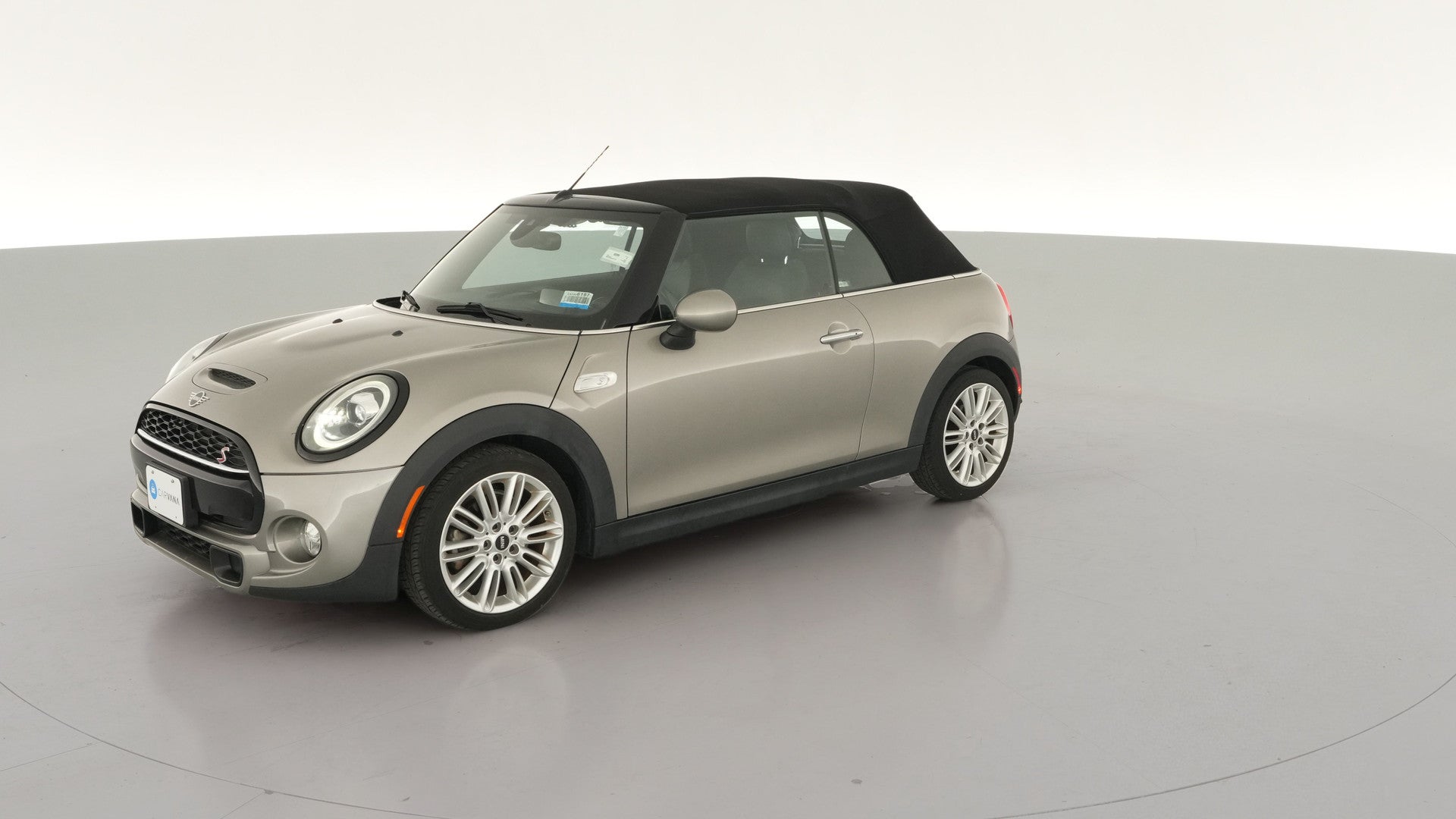 2019 MINI Convertible vehicle photo