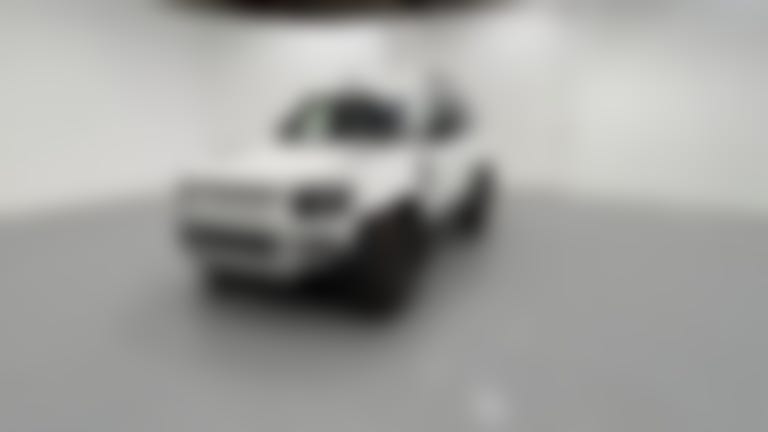 2021 Land Rover Defender 110 vehicle photo