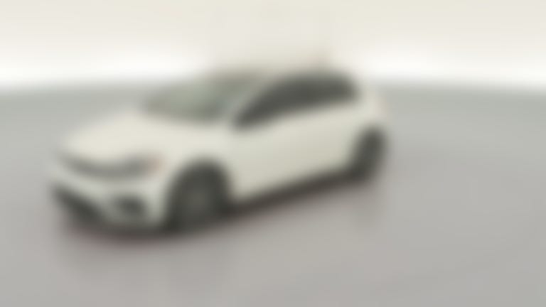 2018 Volkswagen Golf R vehicle photo