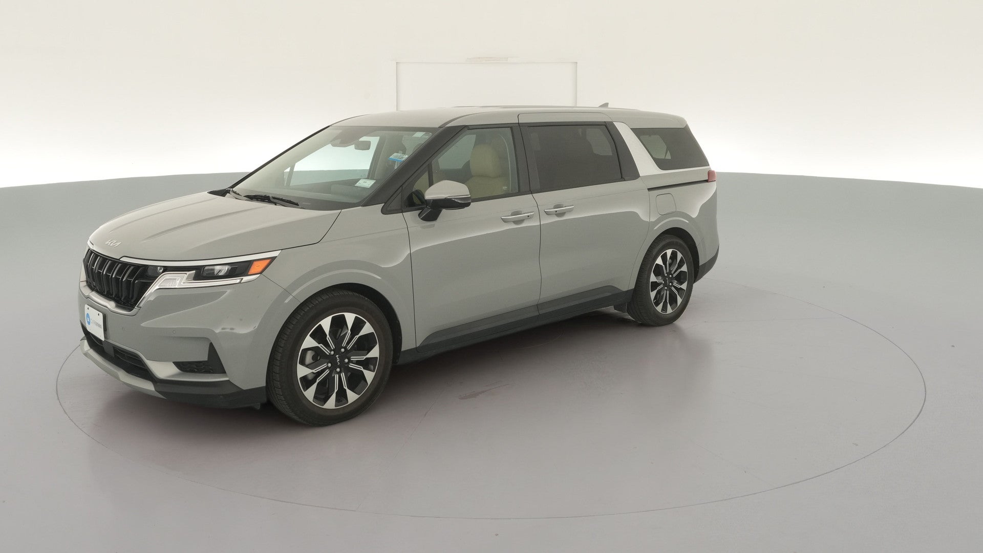 2023 Kia Carnival vehicle photo