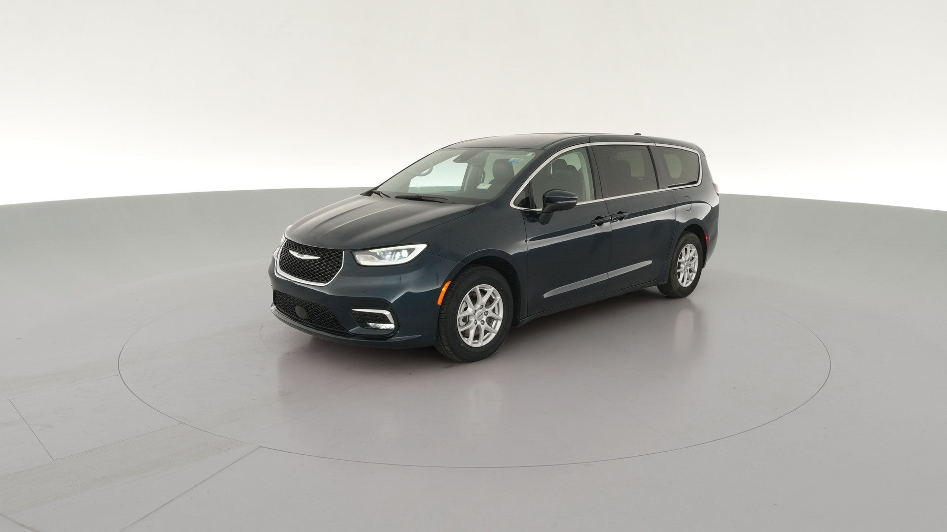 2023 Chrysler Pacifica vehicle photo