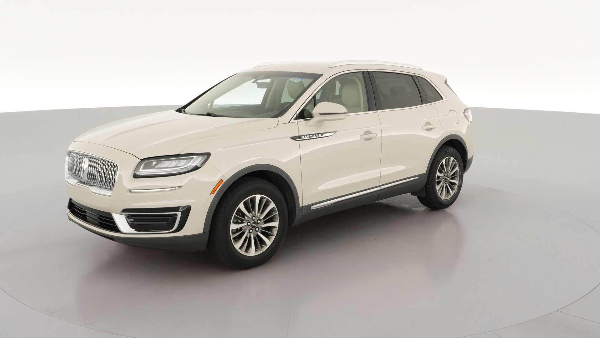 2020 Lincoln Nautilus vehicle photo