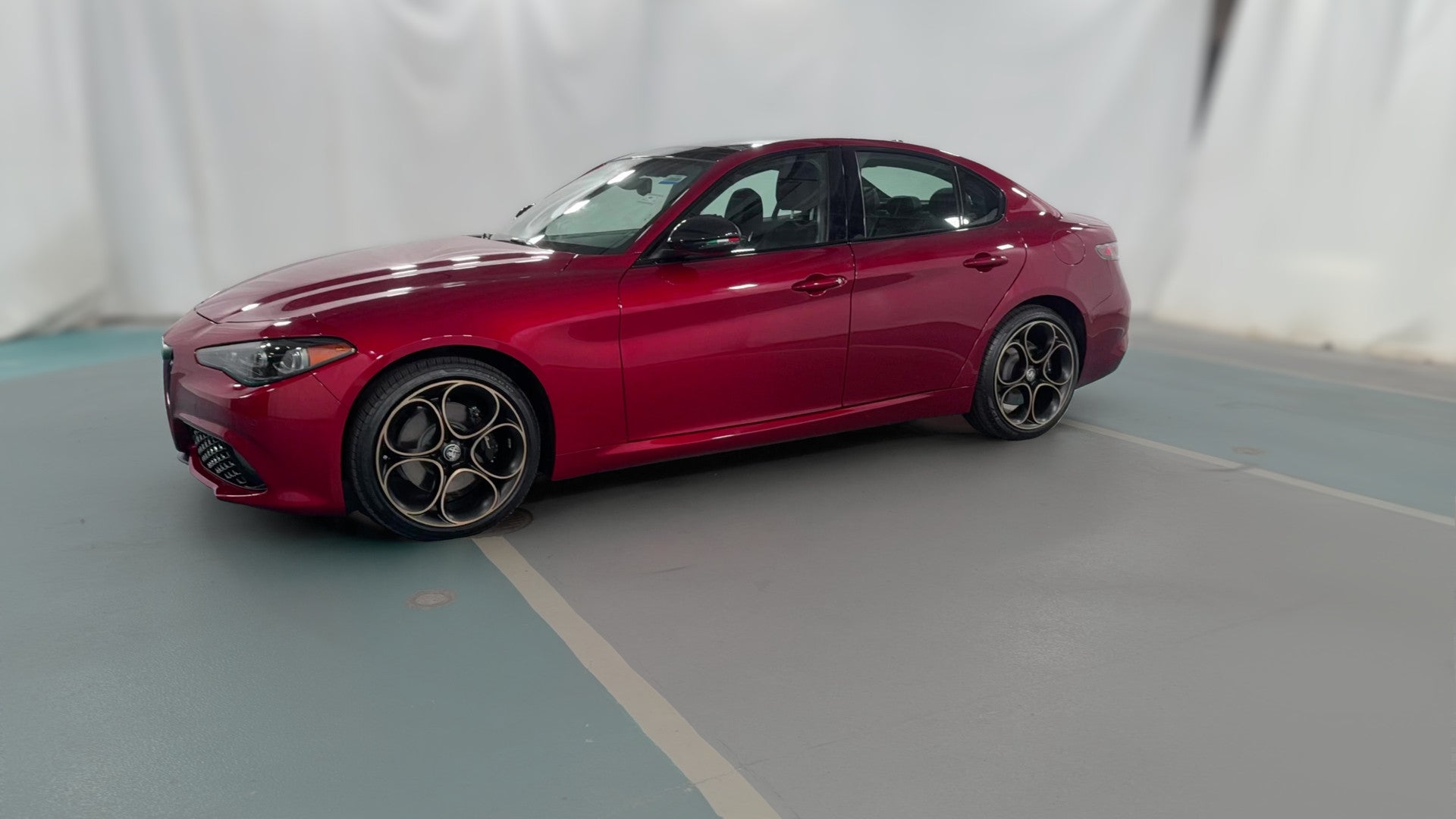 2025 Alfa Romeo Giulia vehicle photo