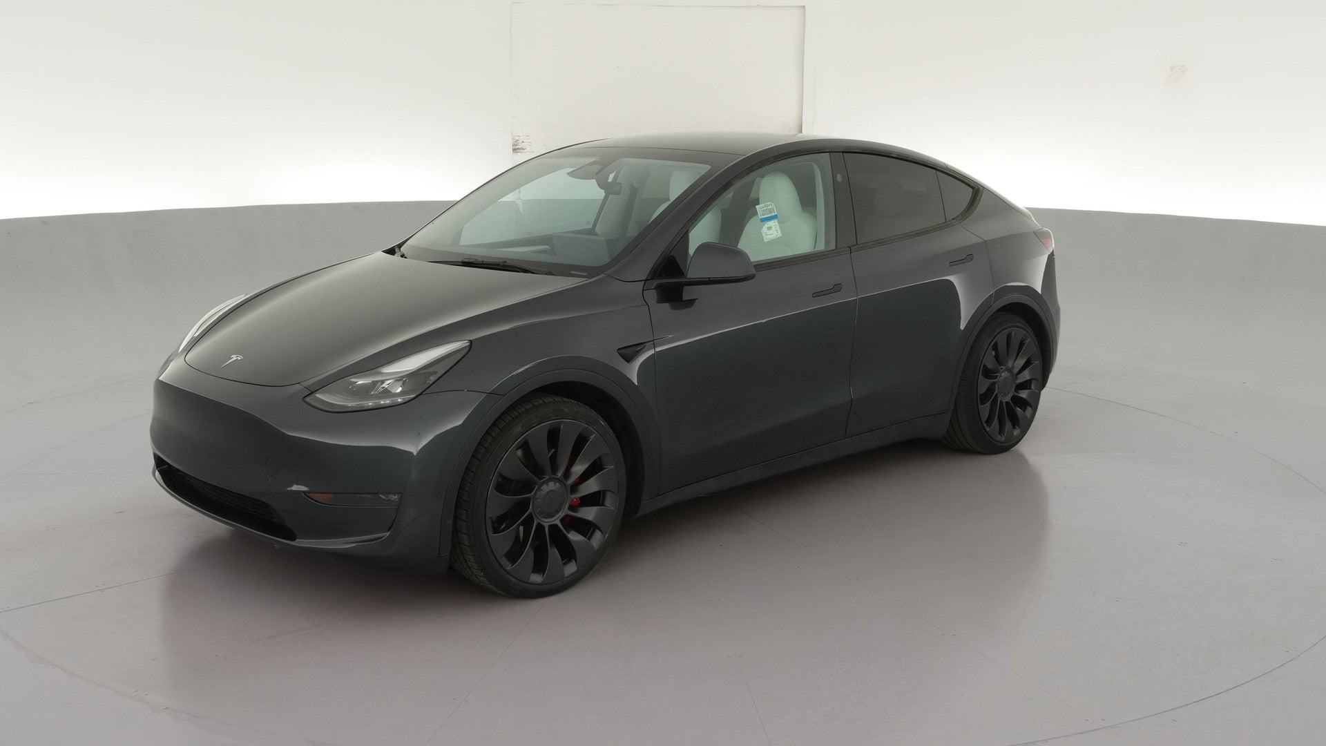 2025 Tesla Model Y vehicle photo