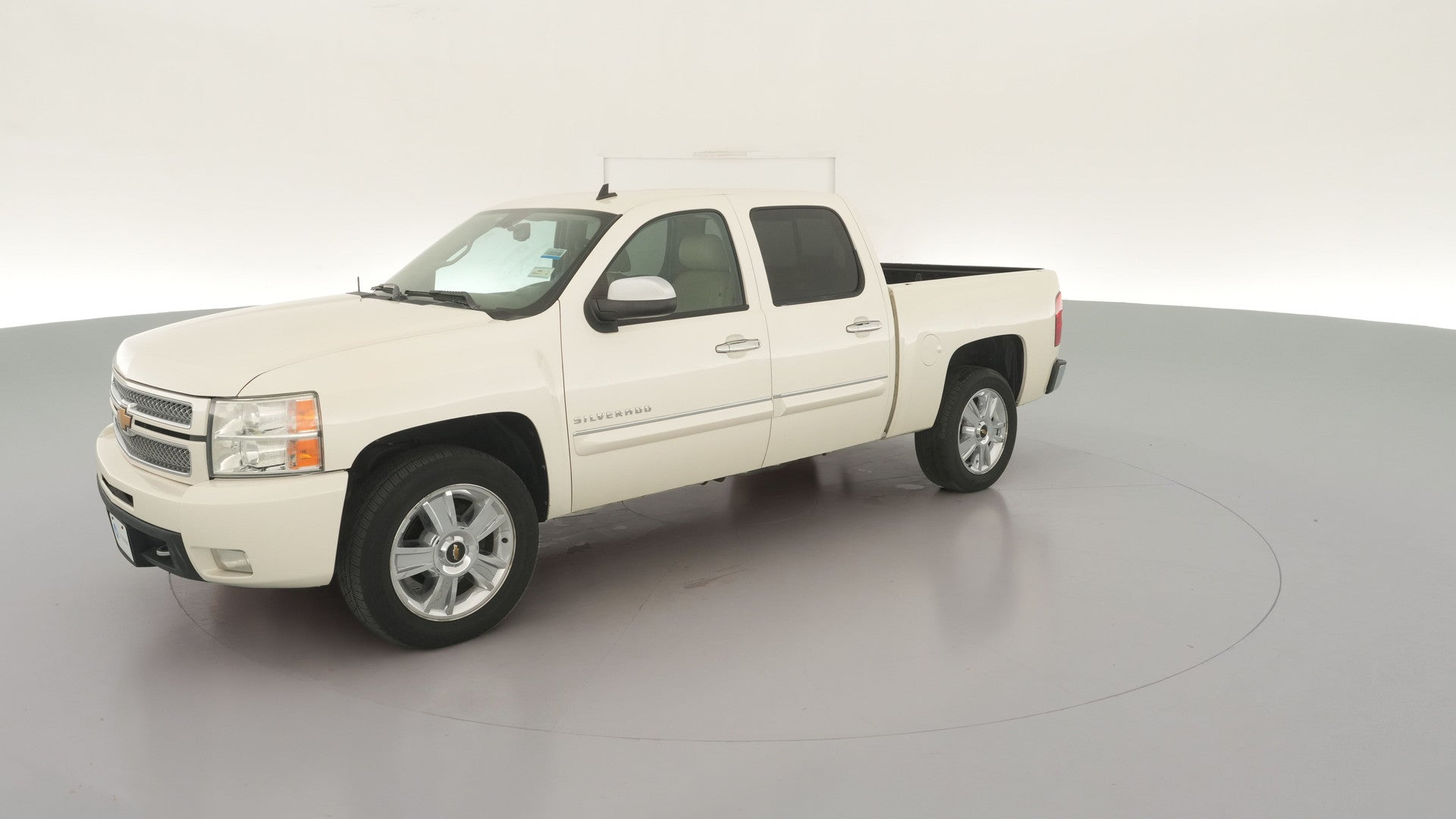 2012 Chevrolet Silverado 1500 Crew Cab vehicle photo