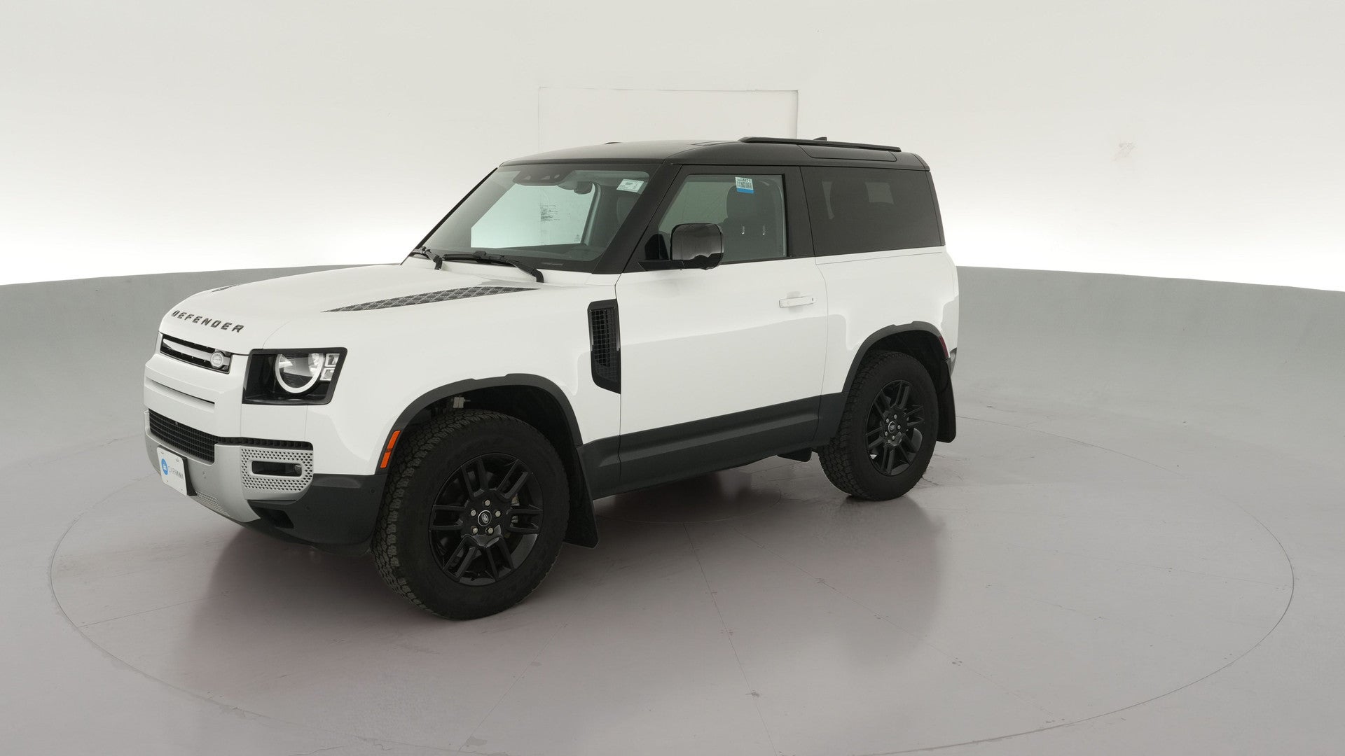 2023 Land Rover Defender 90 vehicle photo