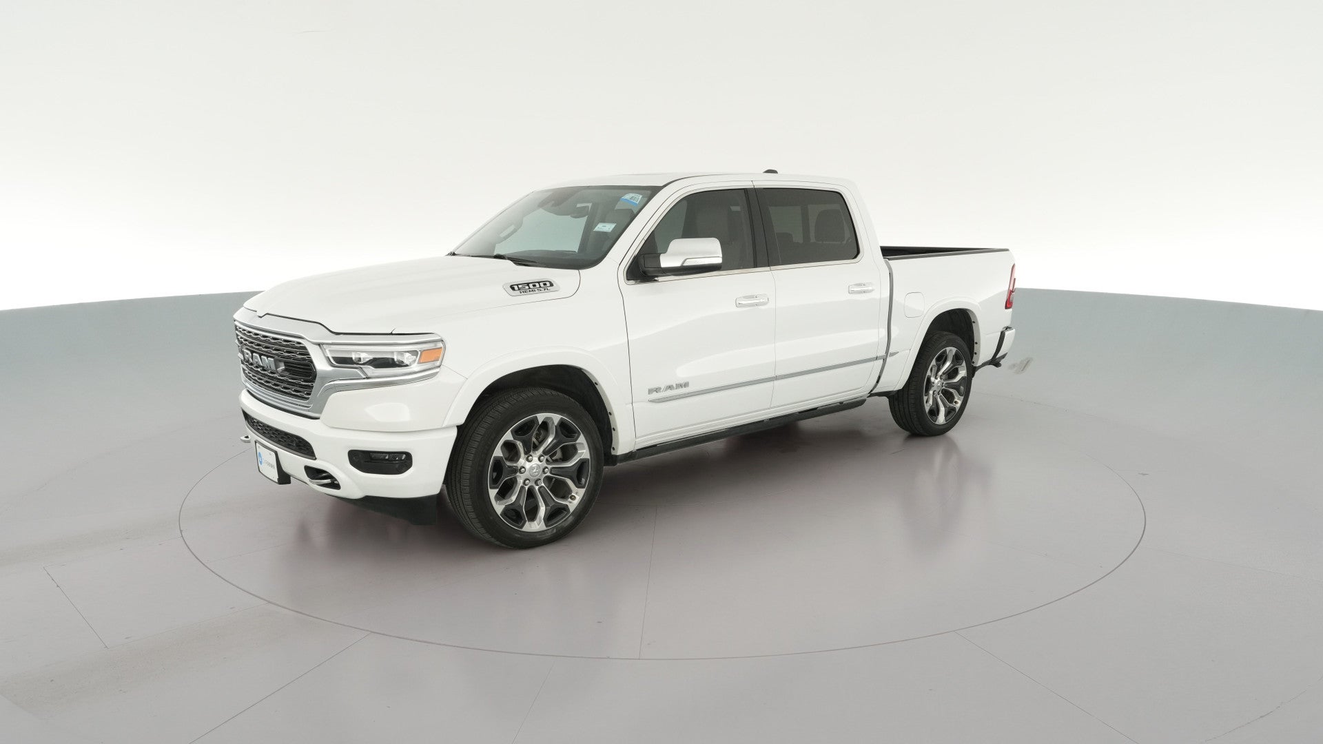 2019 Ram 1500 Crew Cab vehicle photo